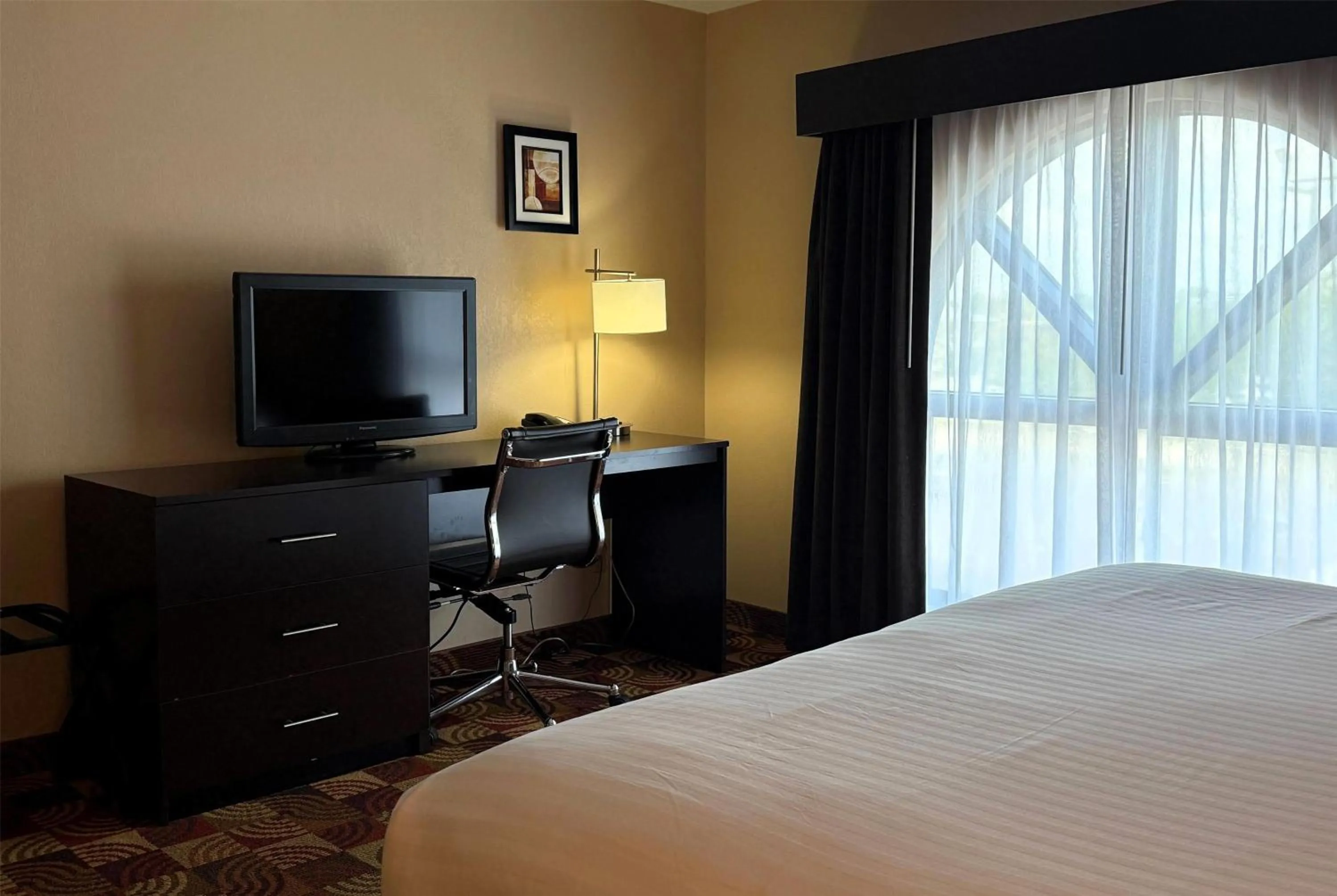 Photo of the whole room, Bed in Baymont by Wyndham Plainfield/ Indianapolis Arpt Area