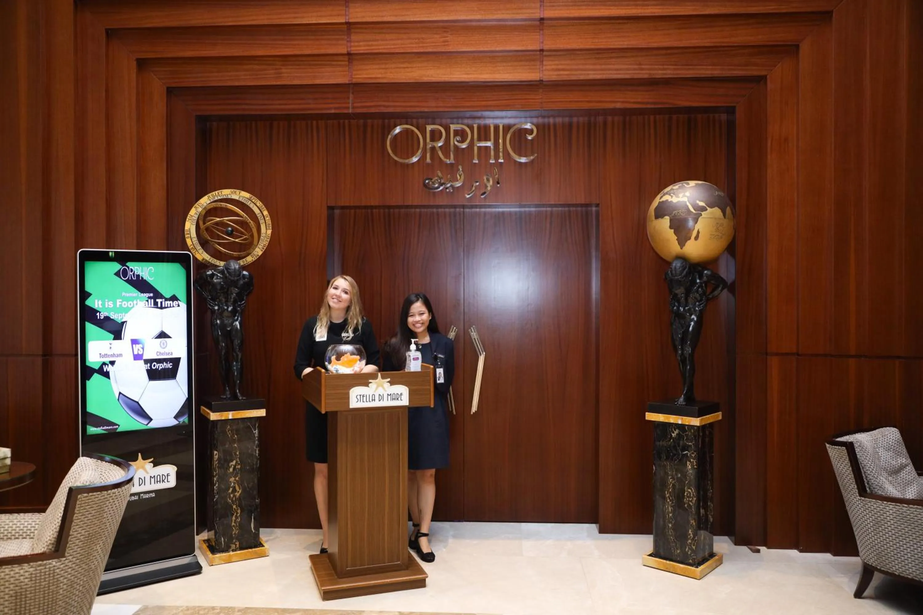 Lounge or bar in Stella Di Mare Dubai Marina Hotel