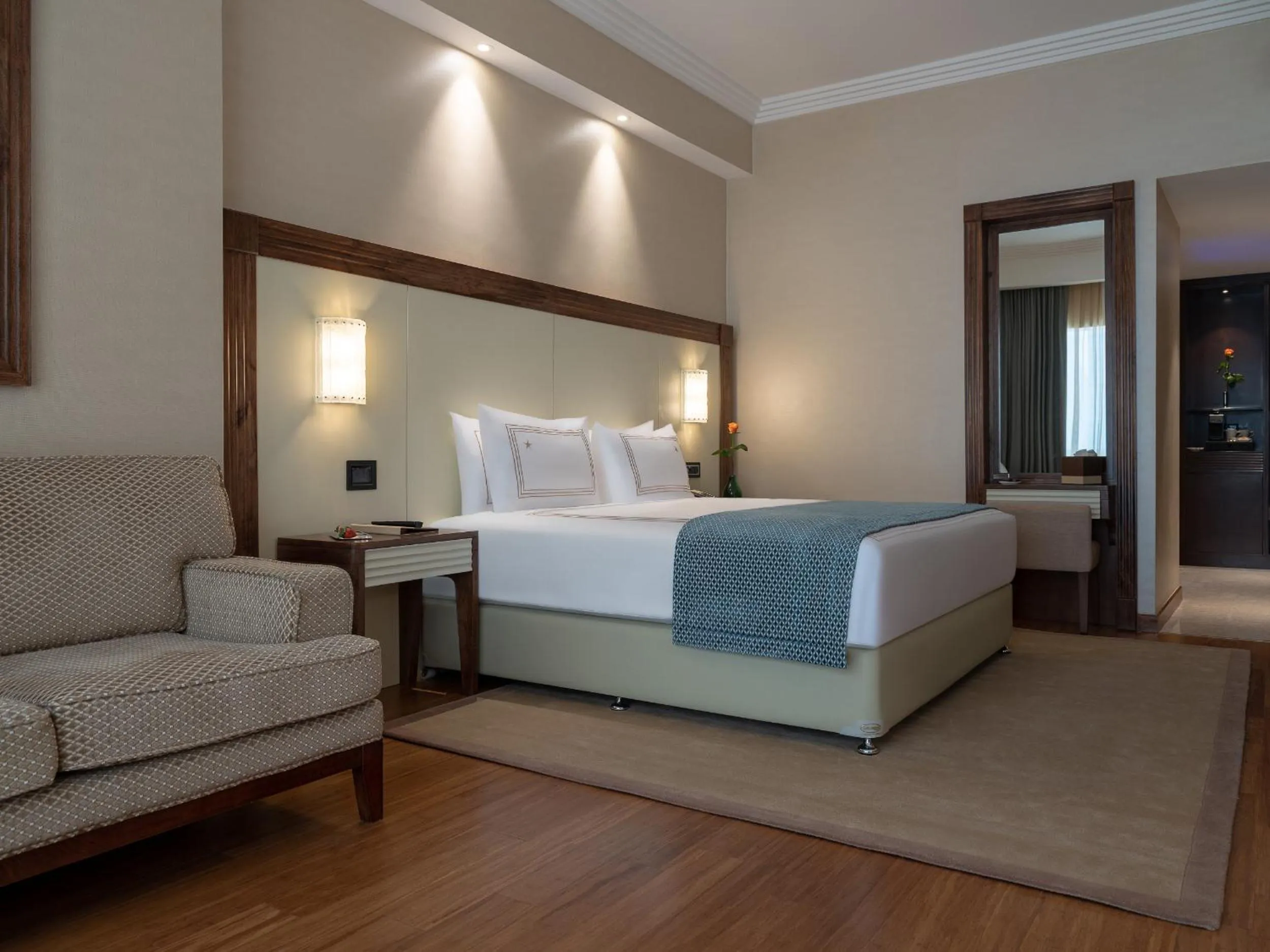 Bed in Stella Di Mare Dubai Marina Hotel