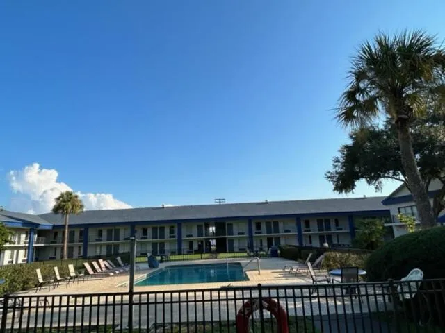 Property building in Days Inn by Wyndham Crystal River
