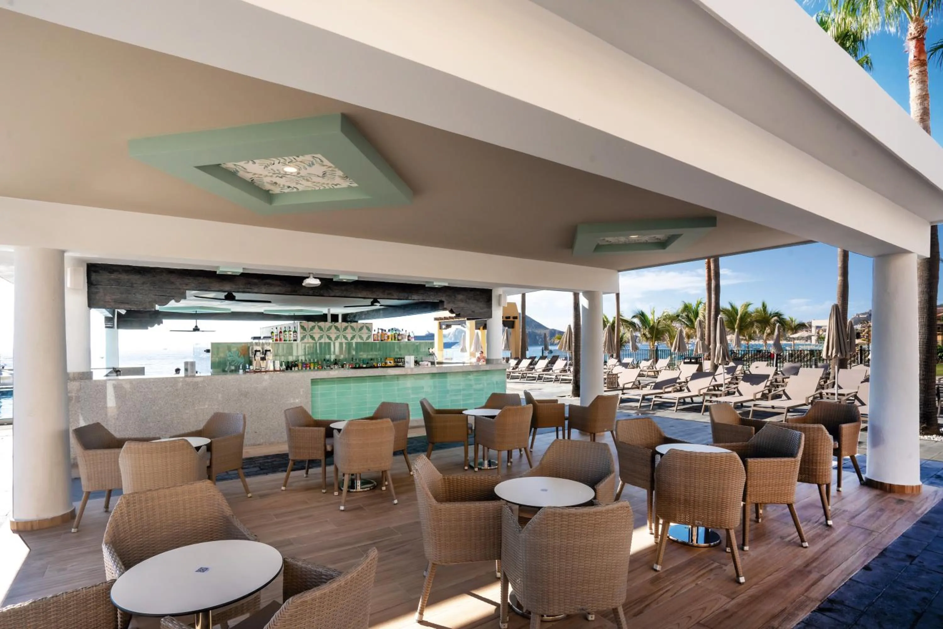 Lounge or bar in Riu Santa Fe - All Inclusive
