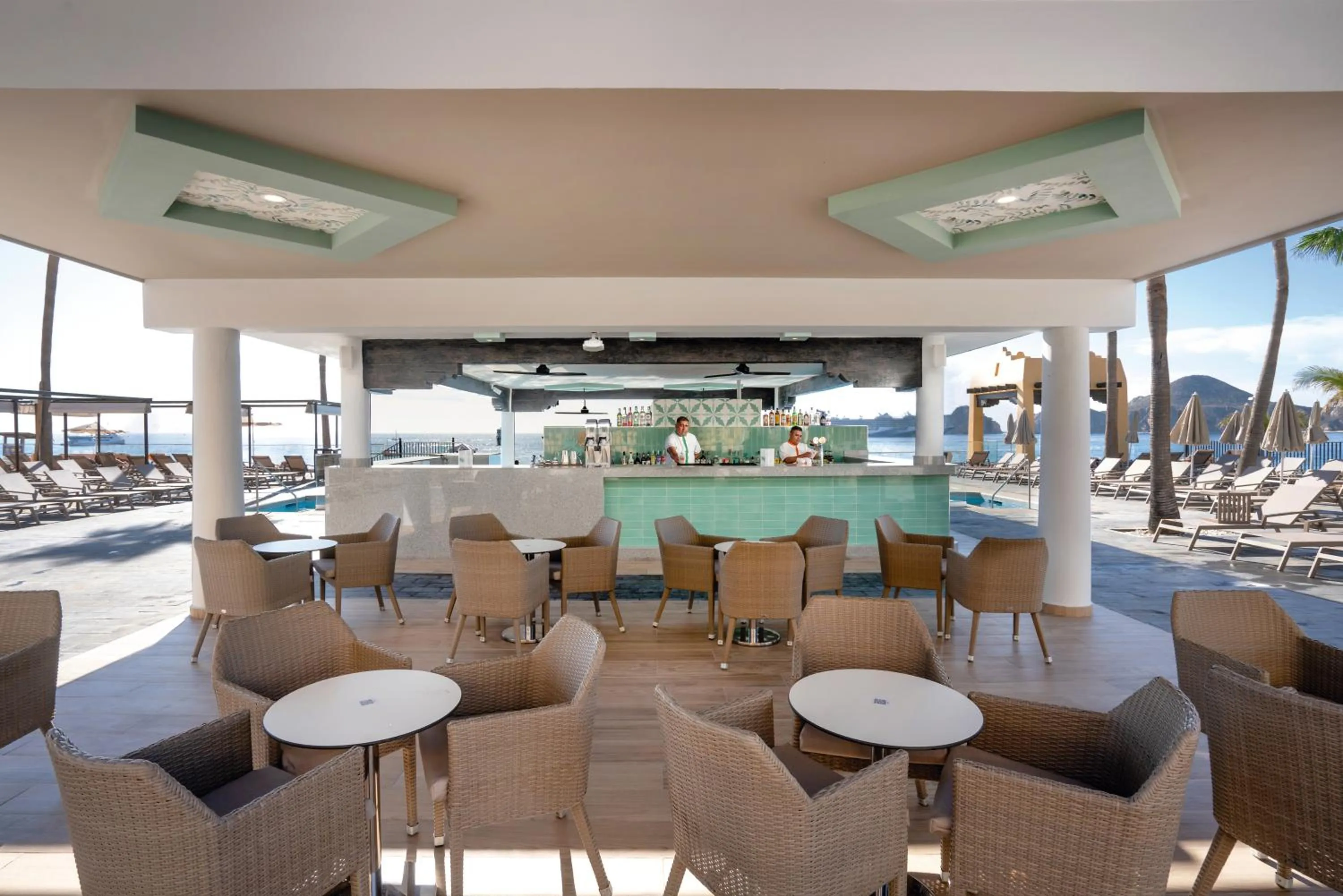 Lounge or bar in Riu Santa Fe - All Inclusive