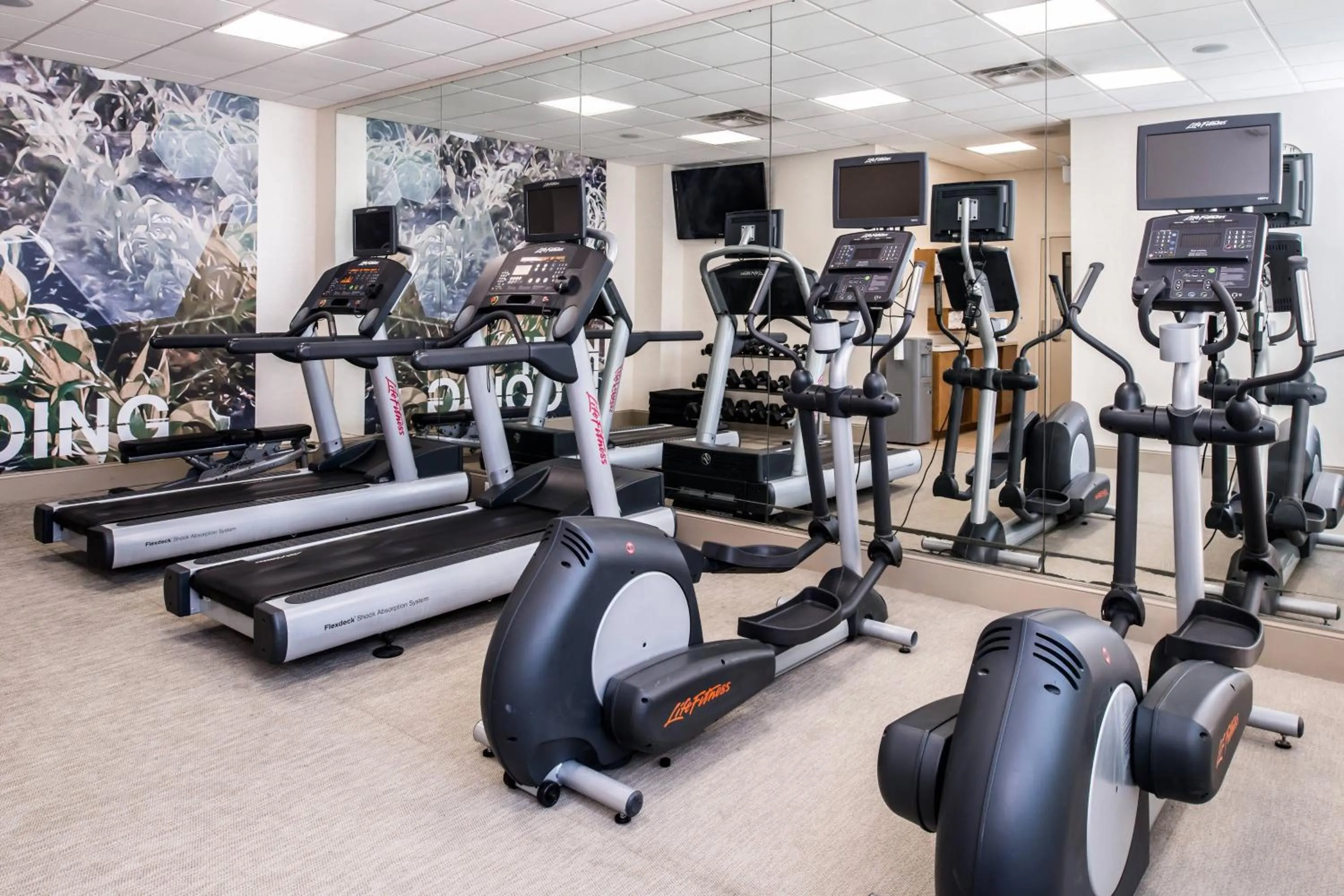 Fitness centre/facilities in SpringHill Suites by Marriott Huntsville Downtown