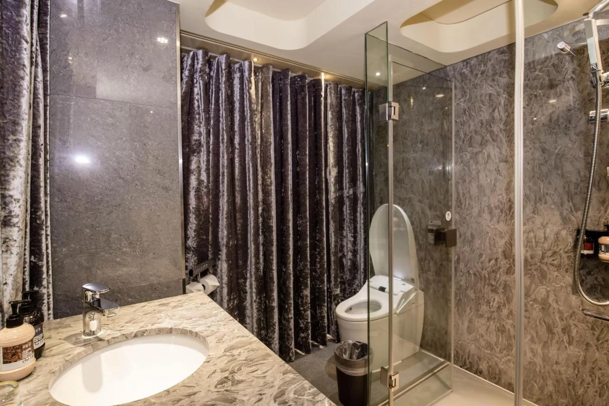 Bathroom in inhouse Hotel