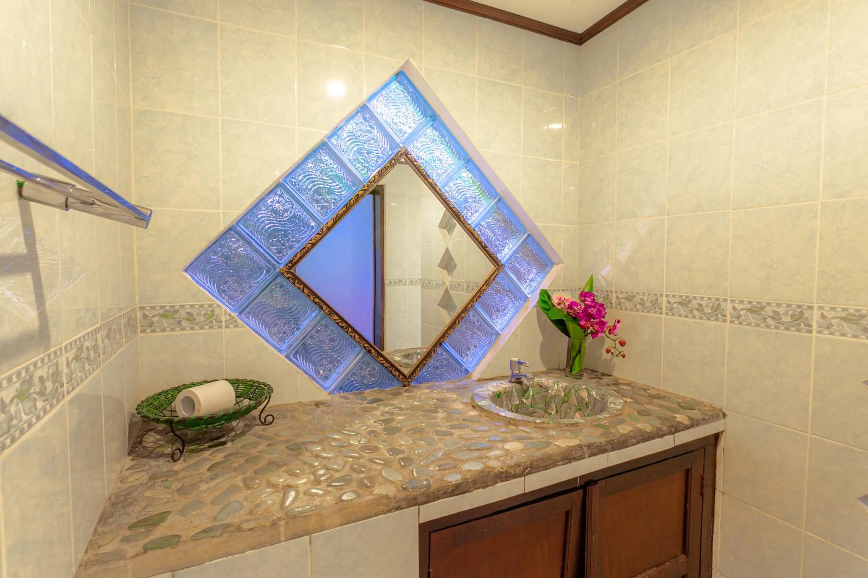 Bathroom in Pacung Indah Hotel & Restaurant by ecommerceloka