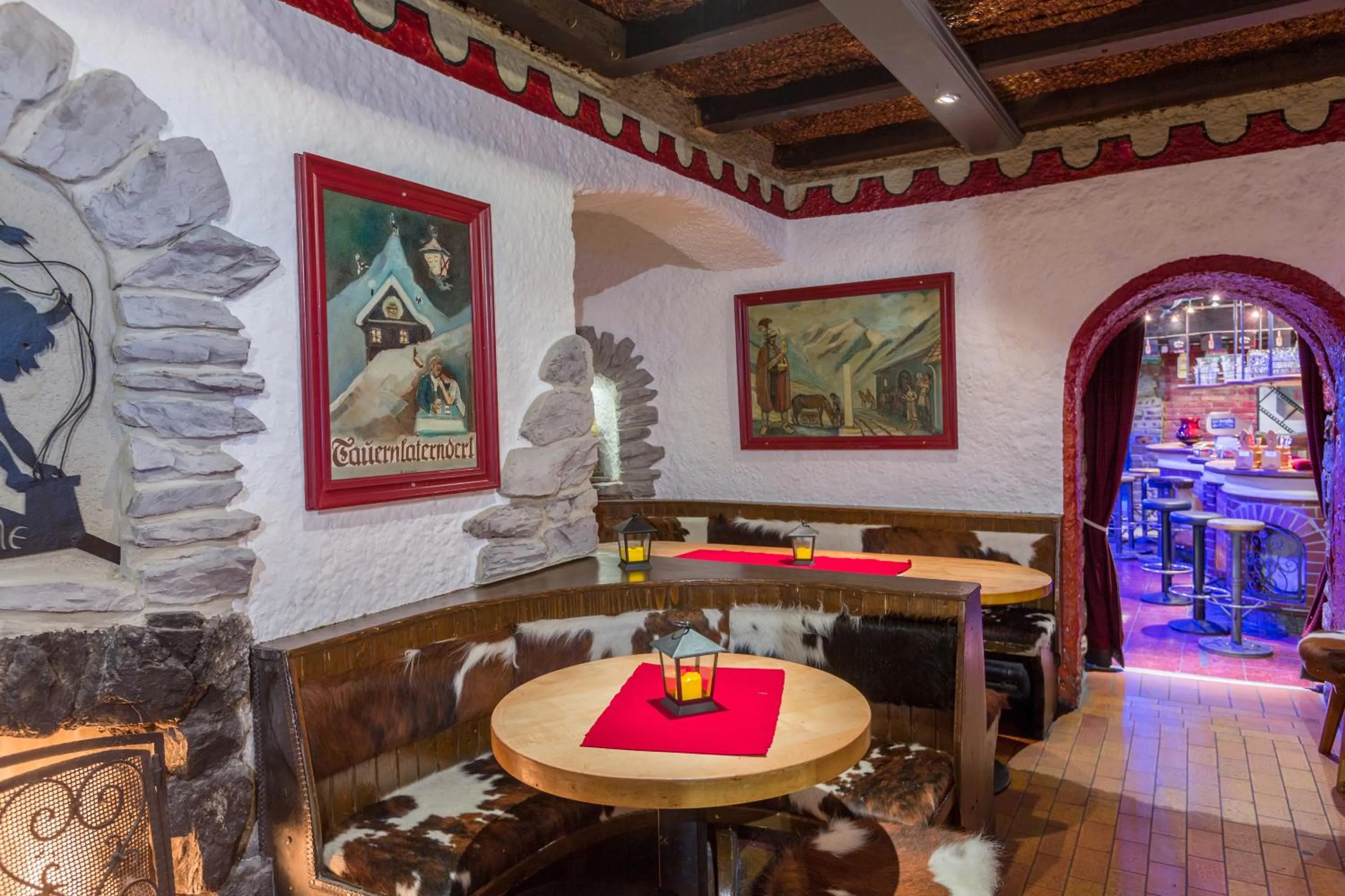 Party Hotel Taverne
