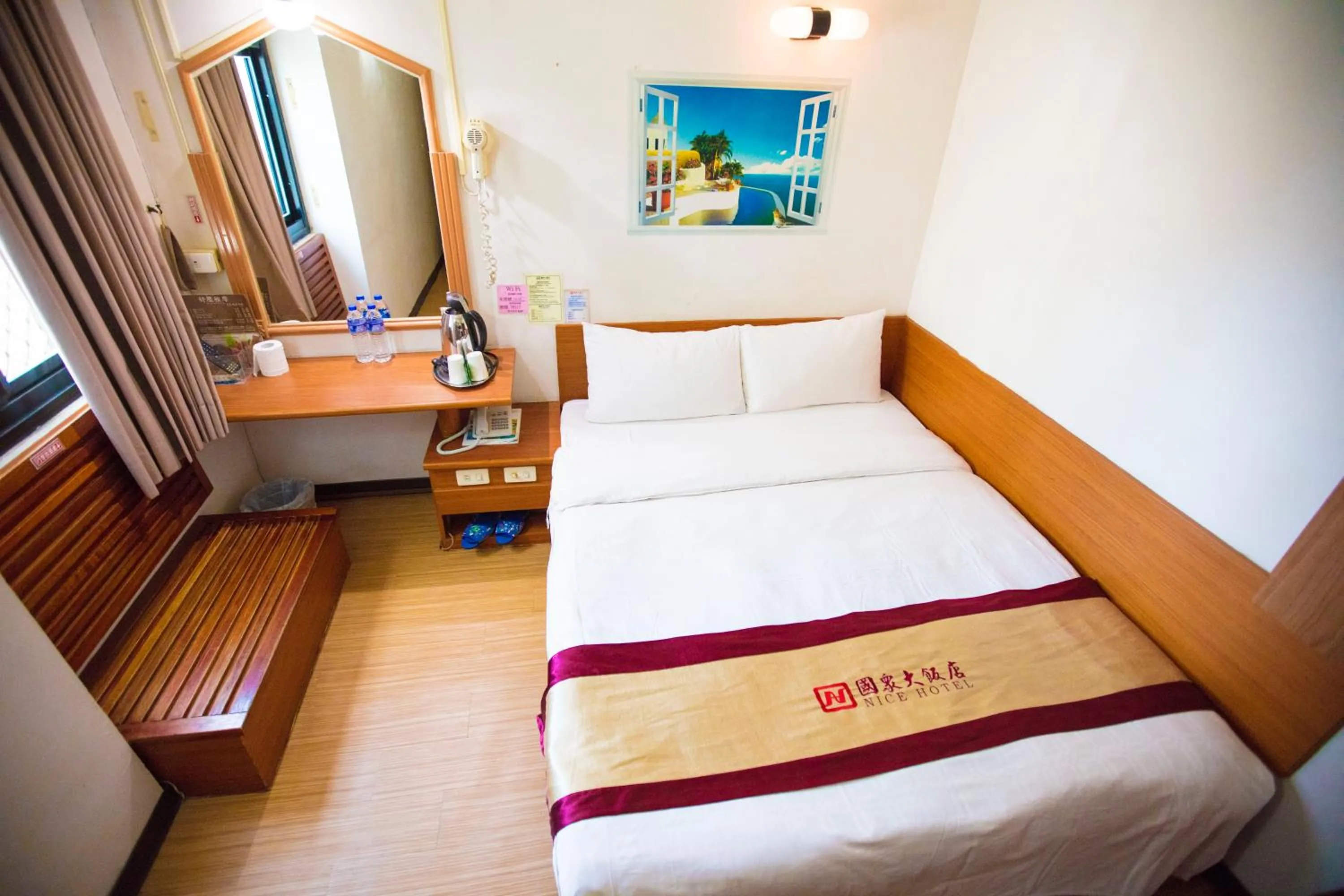 Decorative detail, Bed in LI QING Hotel