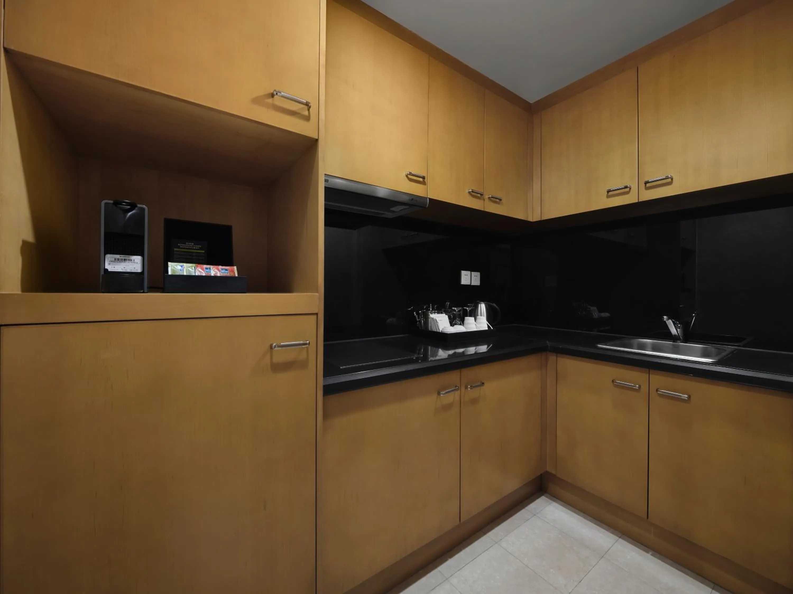 Kitchen or kitchenette in DoubleTree by Hilton Shanghai Pudong - Present welcome cookie