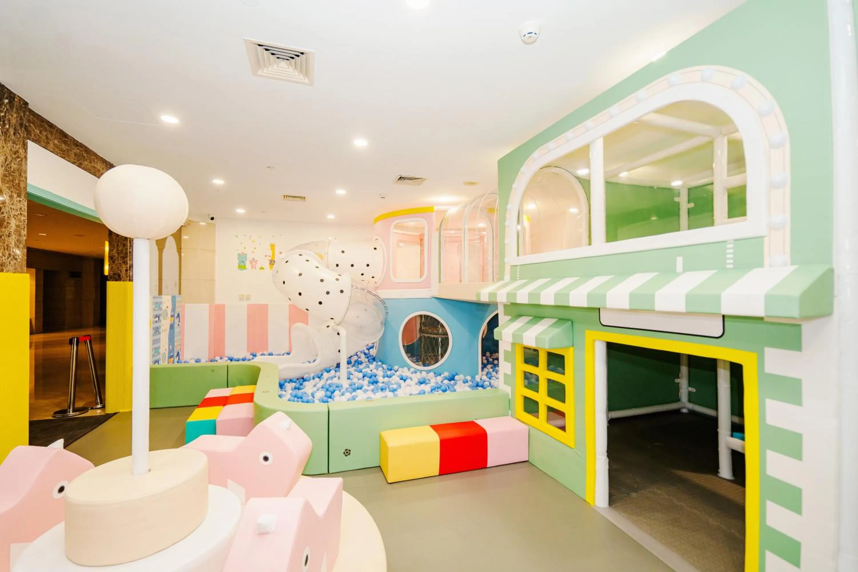 Children play ground in DoubleTree by Hilton Shanghai Pudong - Present welcome cookie