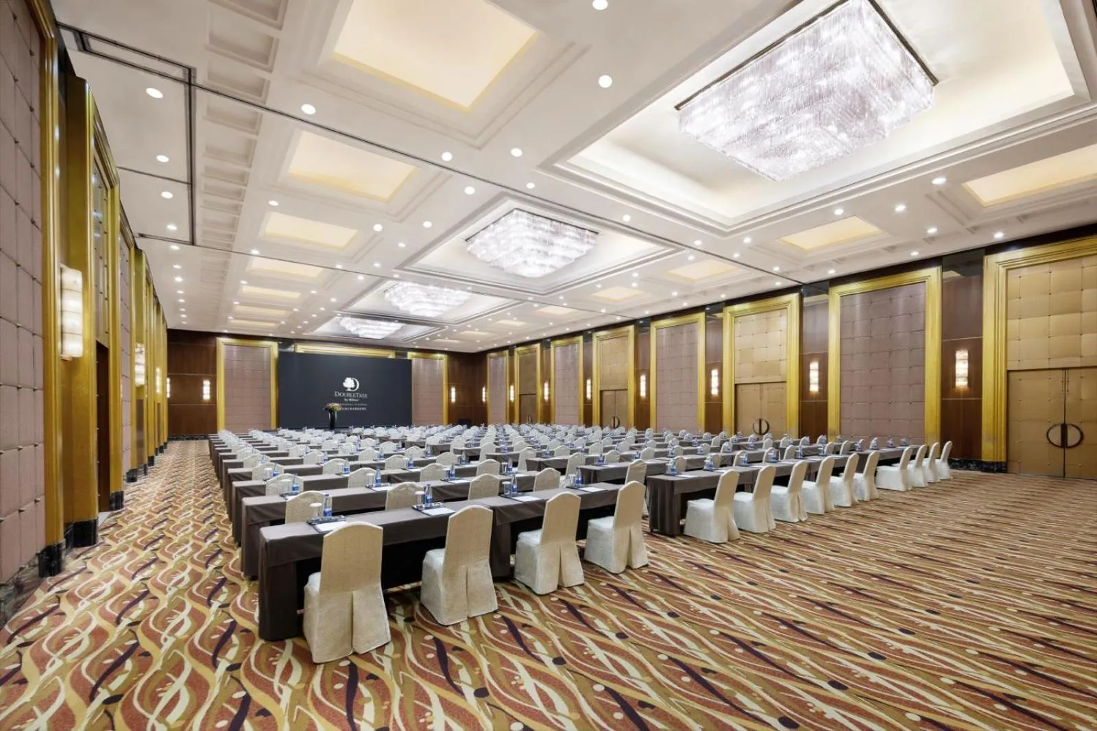 Meeting/conference room in DoubleTree by Hilton Shanghai Pudong - Present welcome cookie