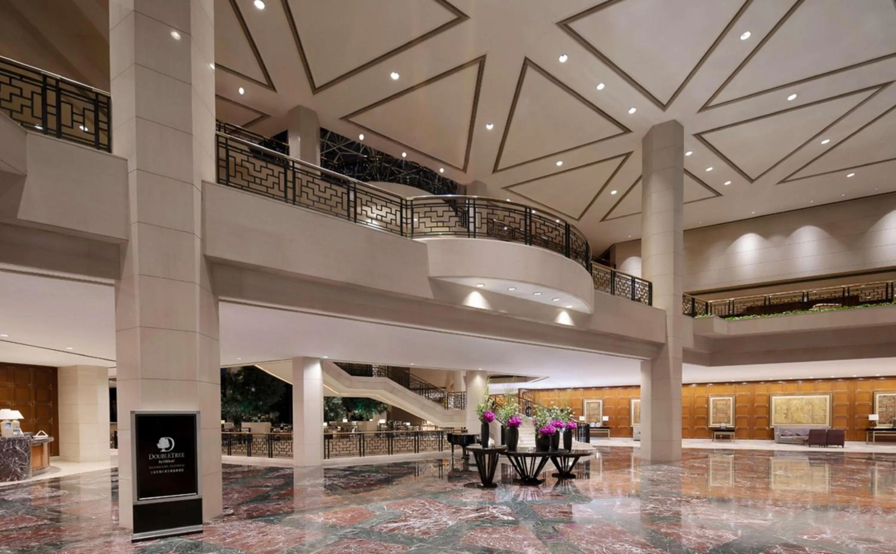 Lobby or reception in DoubleTree by Hilton Shanghai Pudong - Present welcome cookie