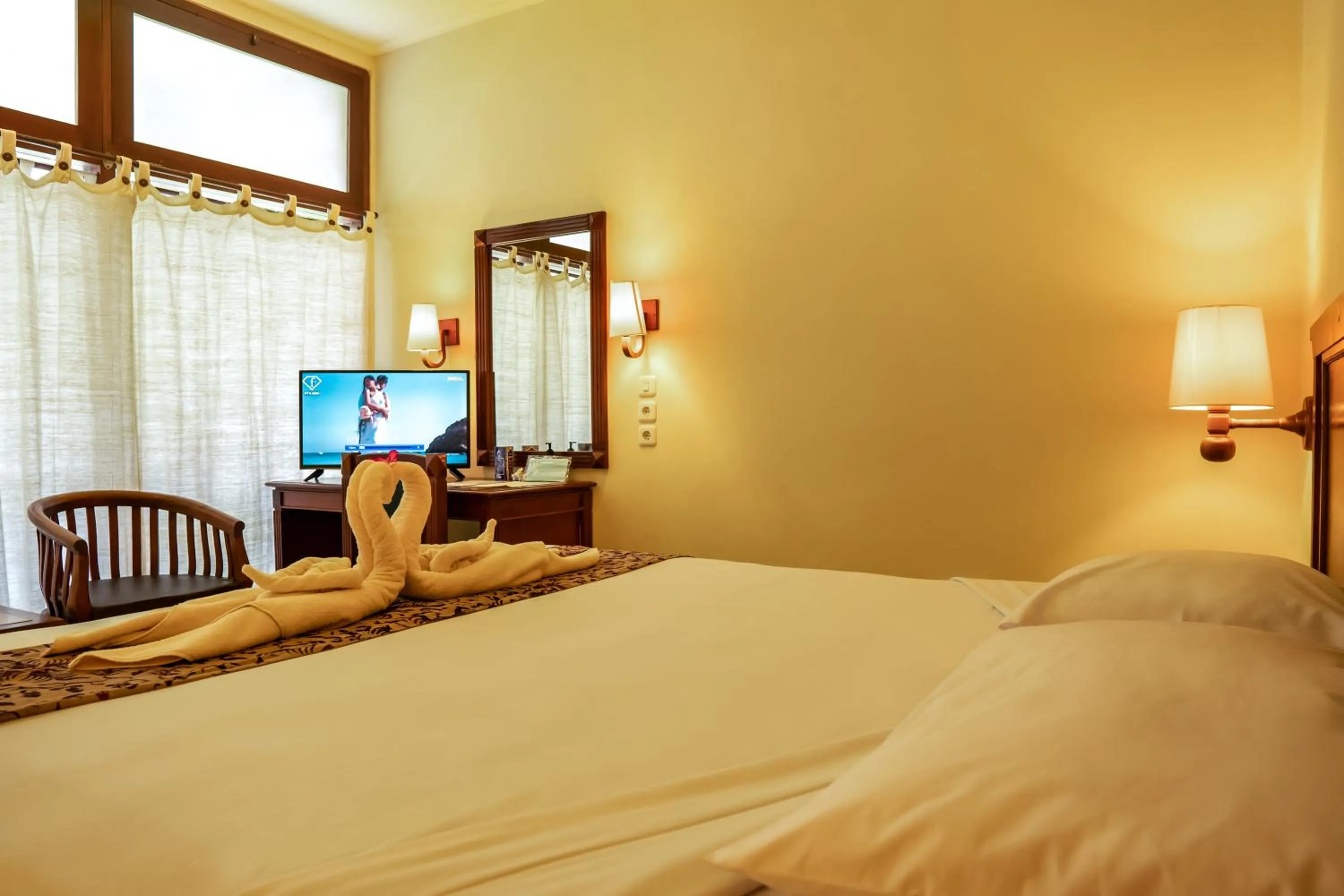 Bed in Besakih Beach Hotel