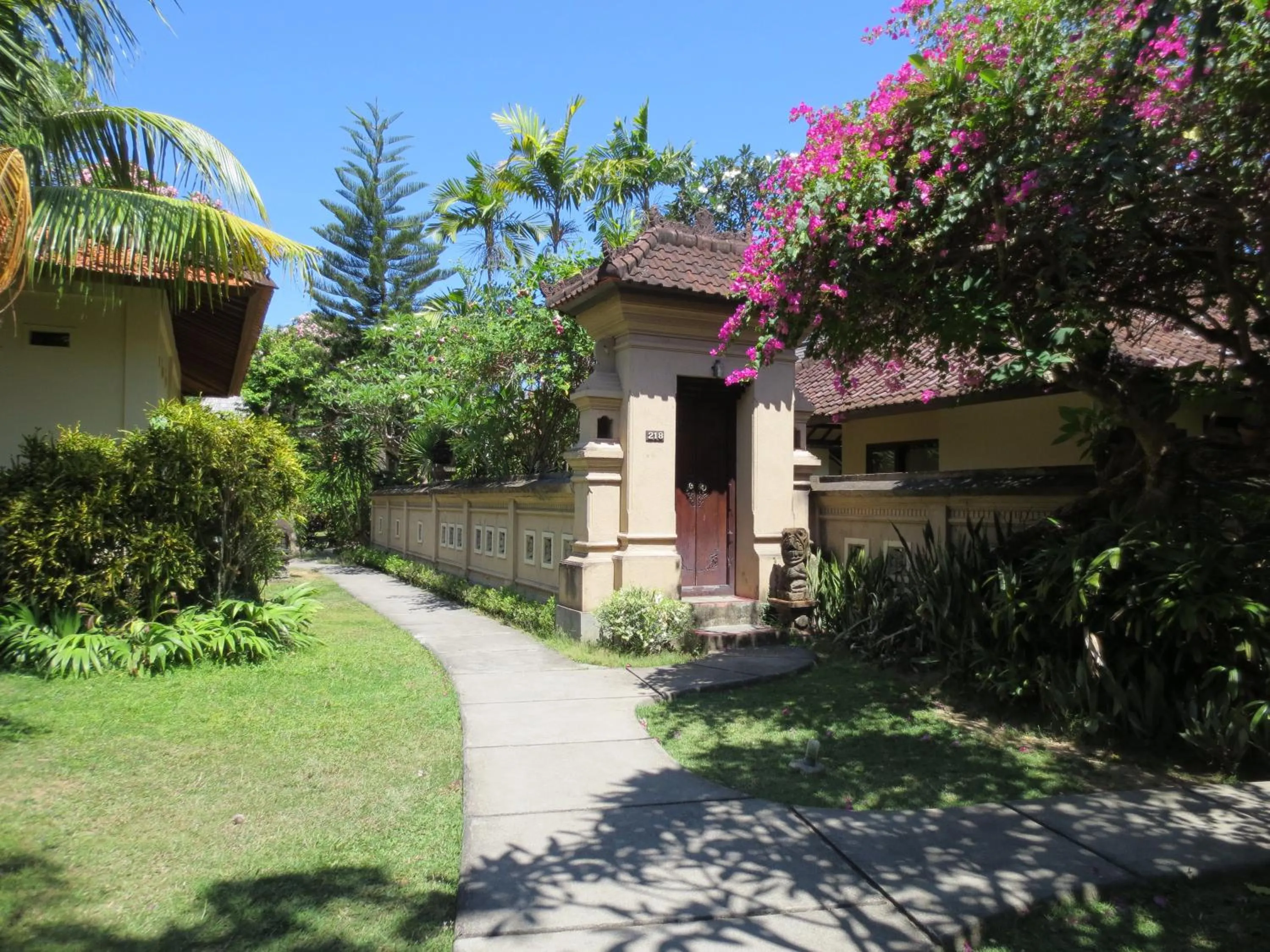 Facade/entrance in Besakih Beach Hotel