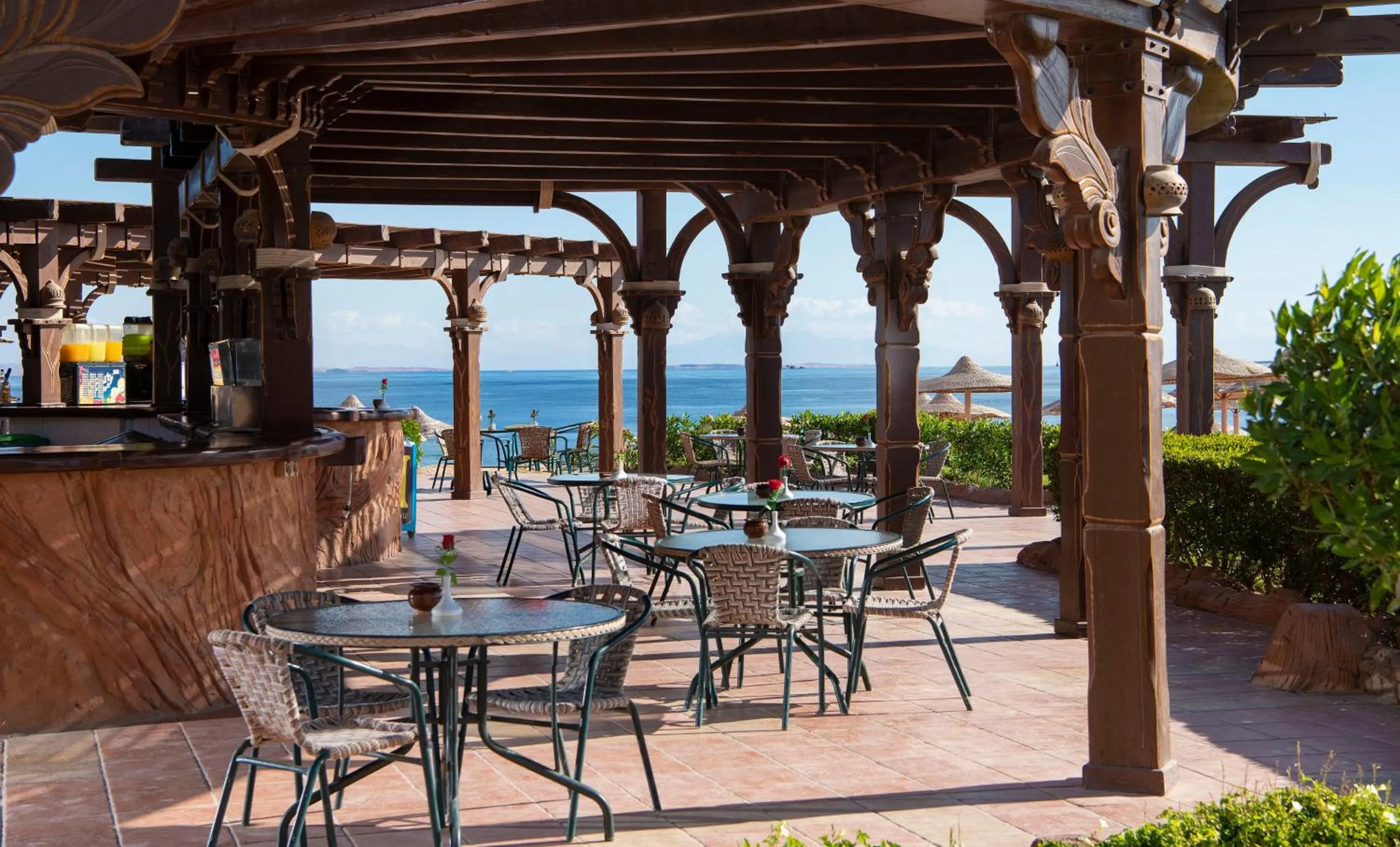 Lounge or bar in Charmillion Gardens Aquapark