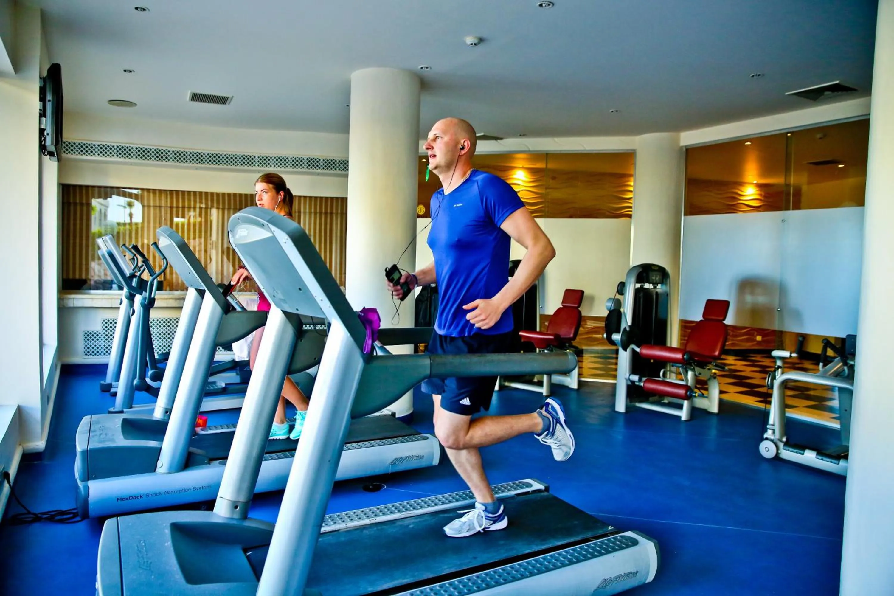 Fitness centre/facilities in Charmillion Club Resort