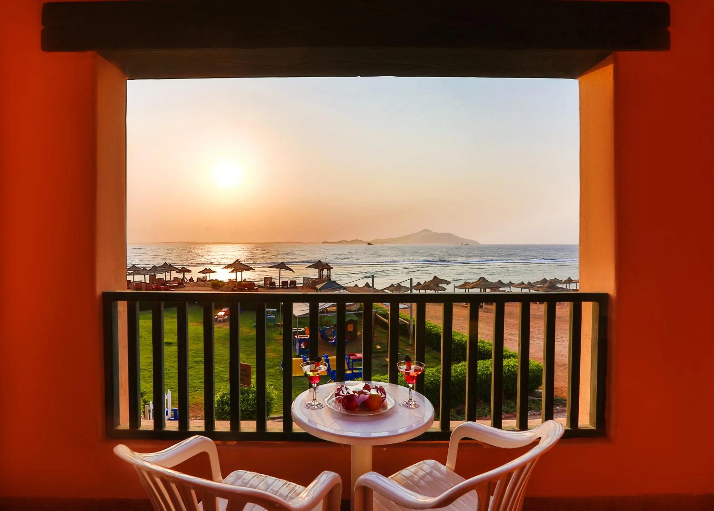 Sea view in Charmillion Sea Life Resort