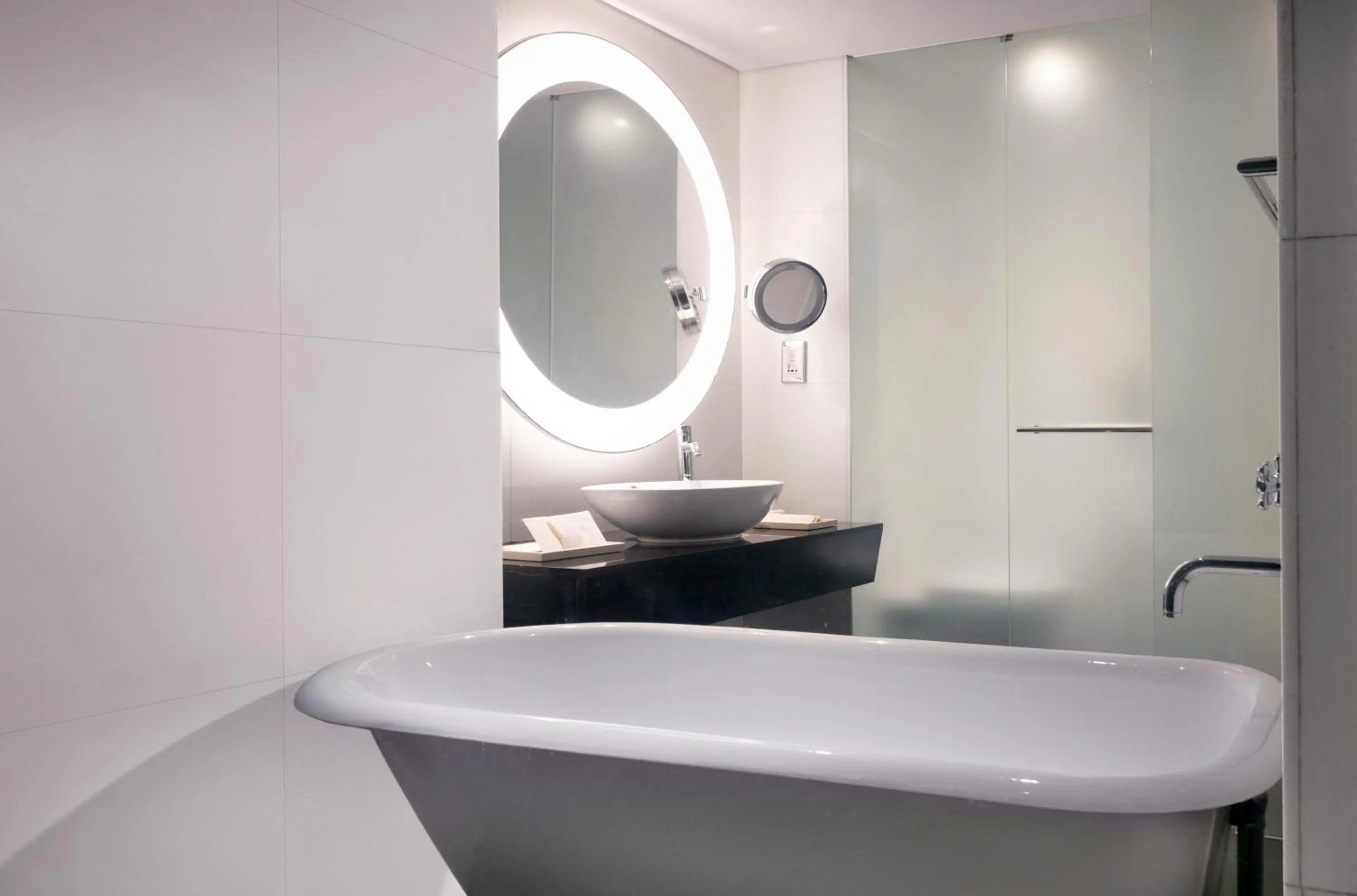 Bathroom in Nina Hotel Tsuen Wan West