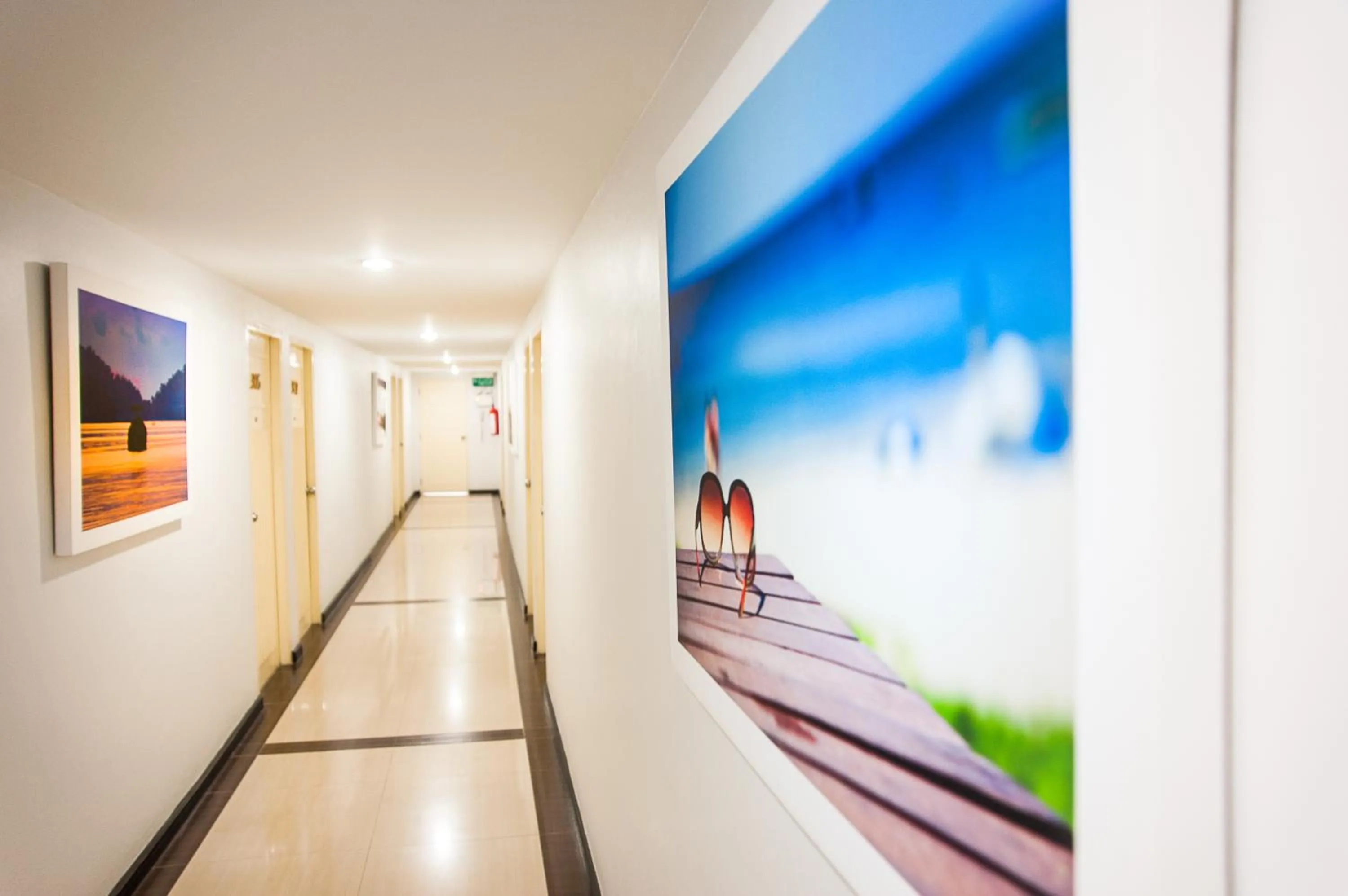 Decorative detail in Crystal Inn