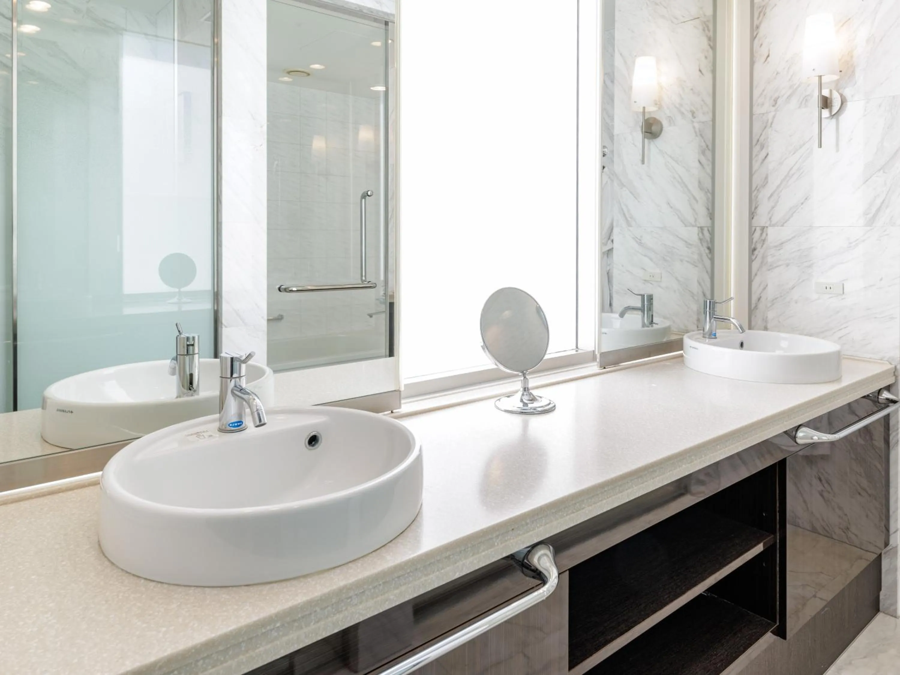 Bathroom in Solaria Nishitetsu Hotel Ginza