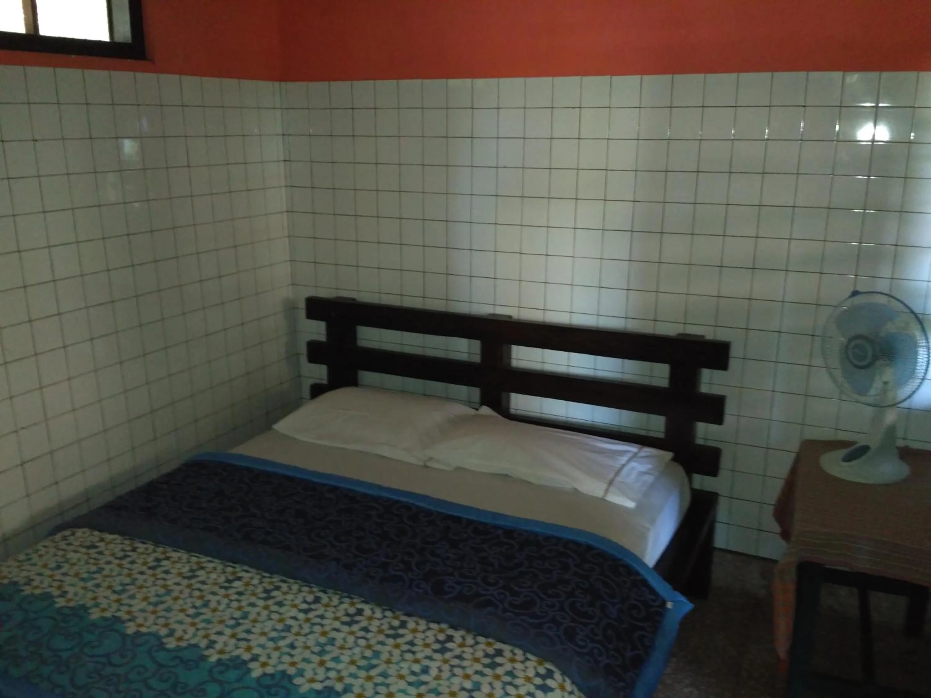 Bed in Dhangin Taman