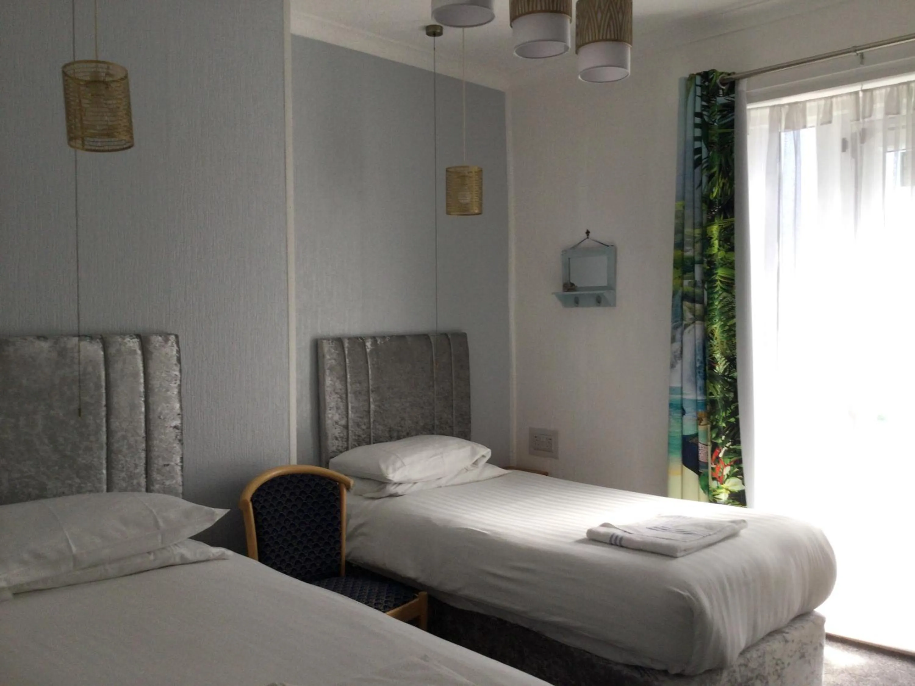 Bed in THE TREVONE, Llandudno