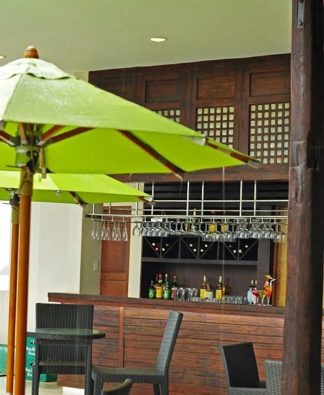 Lounge or bar in The Cocoon Boutique Hotel