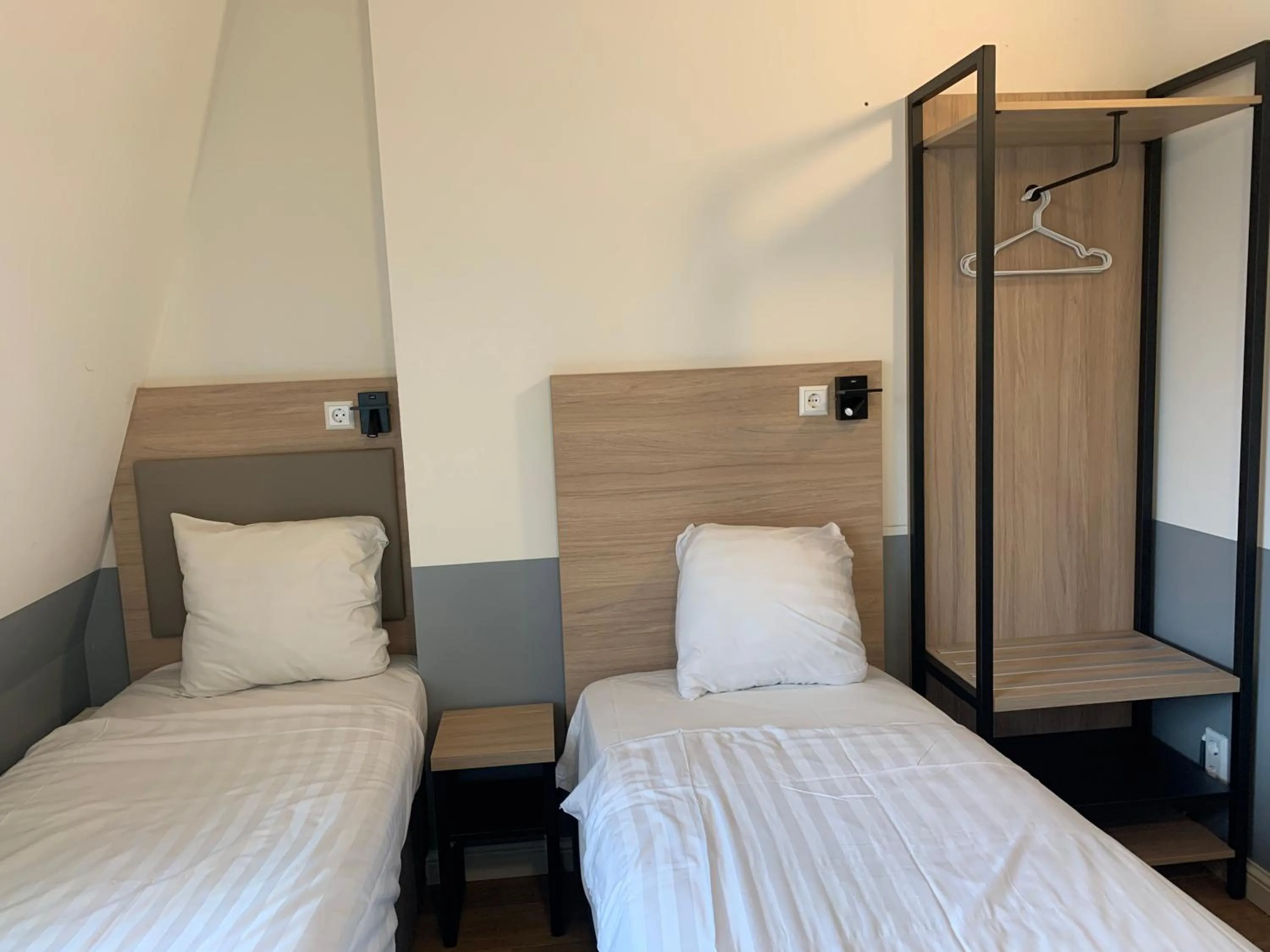 Bedroom, Bed in Plantage Hortus Apartments