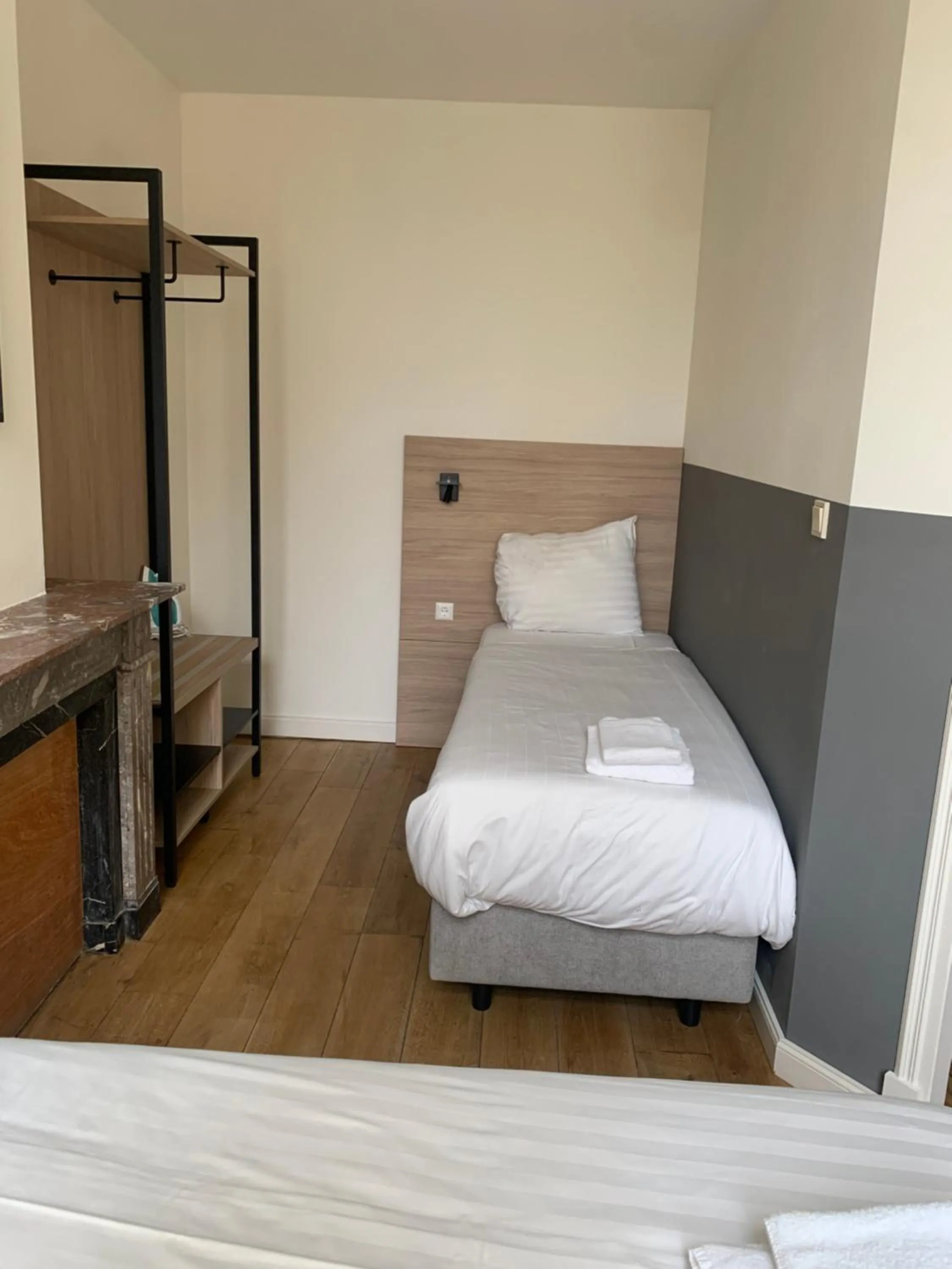 Bedroom, Bed in Plantage Hortus Apartments