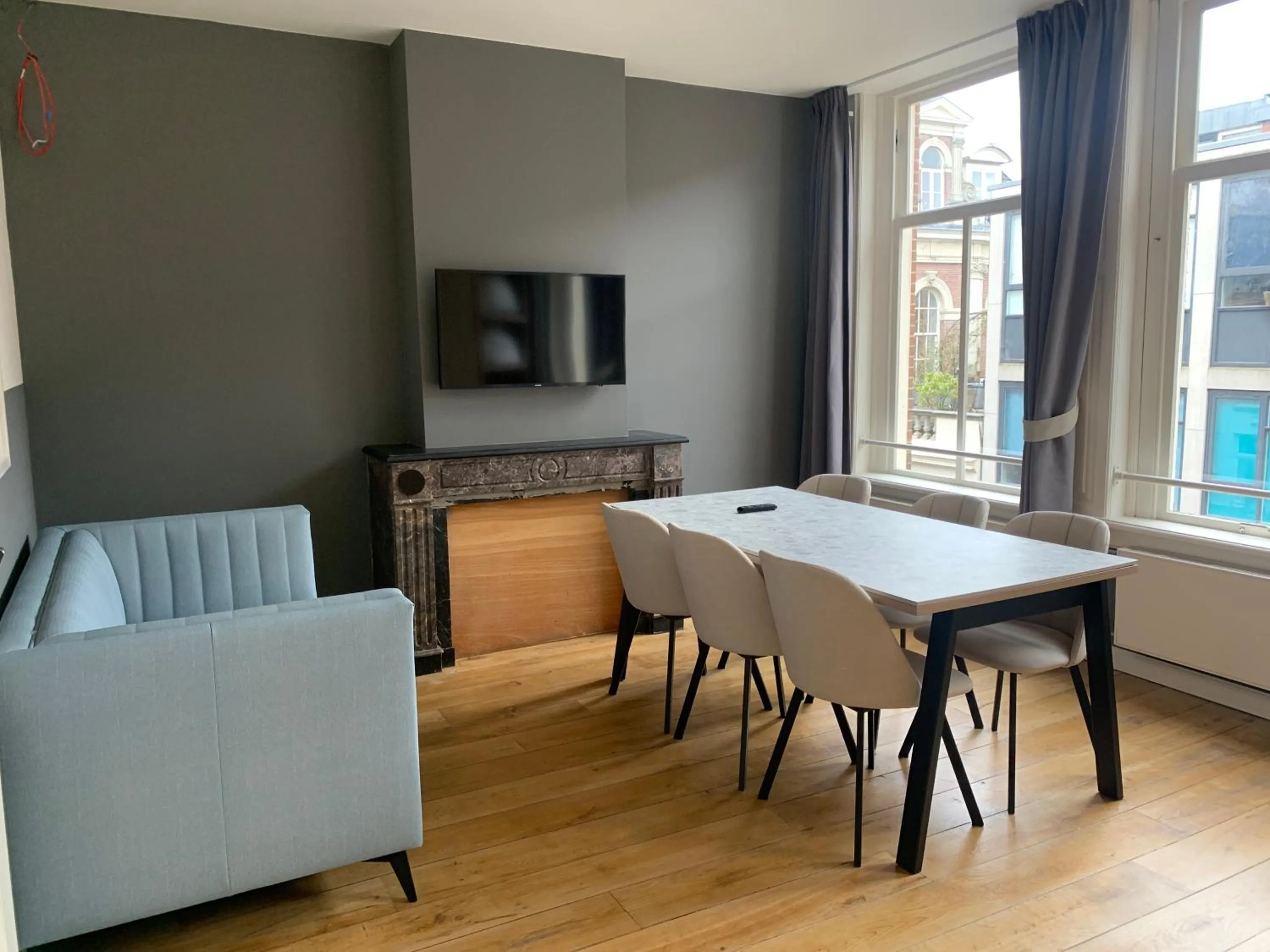 Dining area in Plantage Hortus Apartments