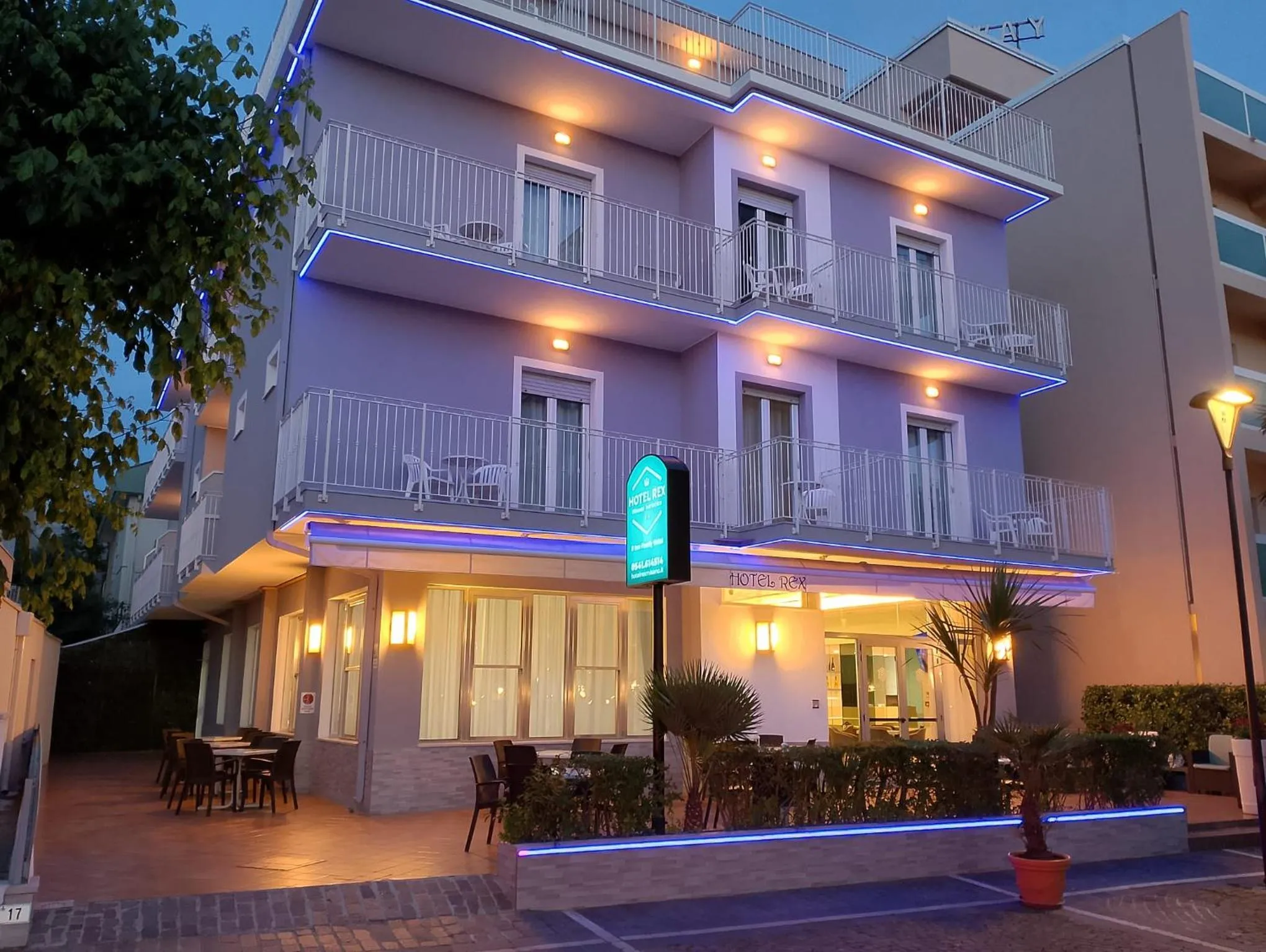 Hotel REX