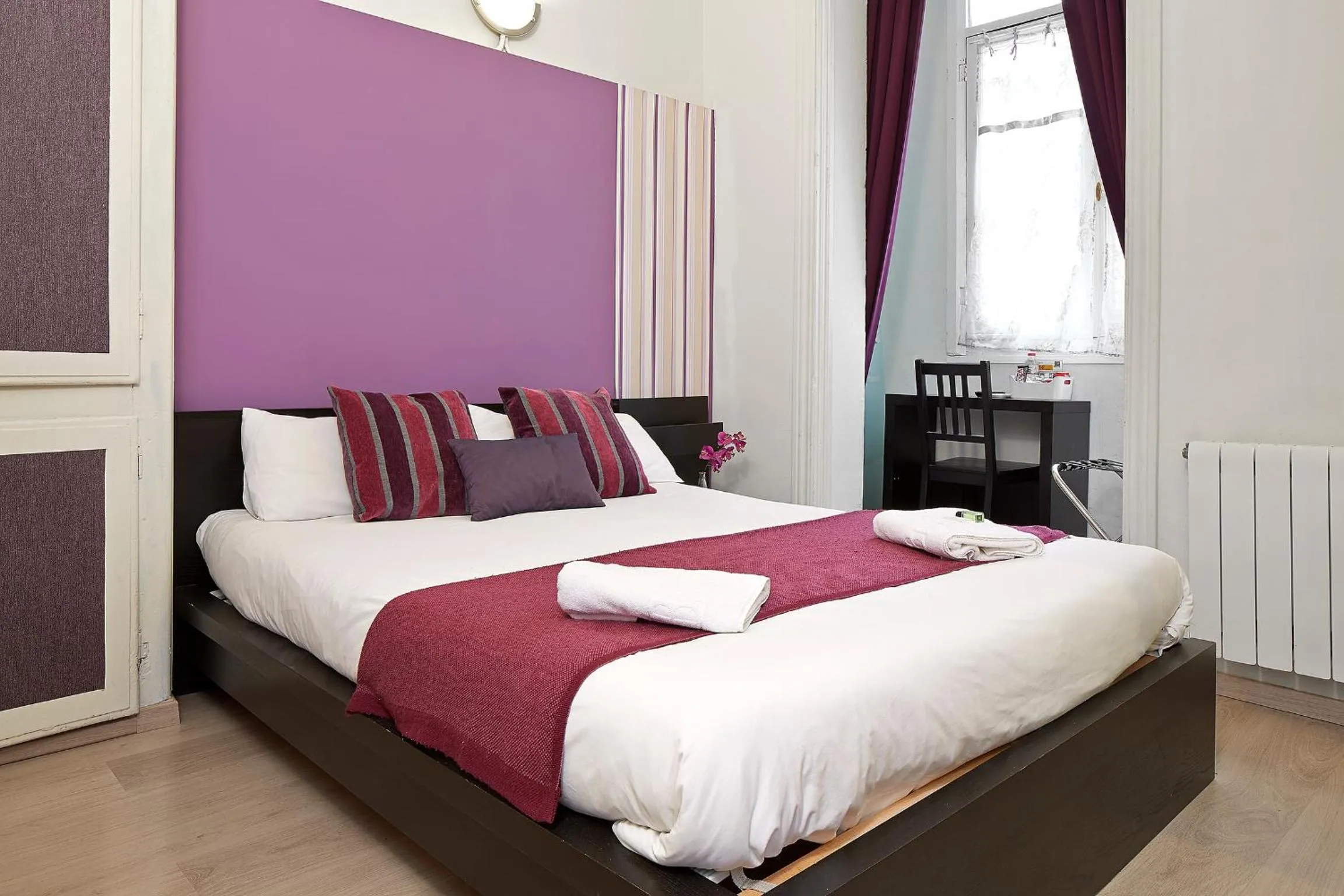 Bed in BruStar Gotic-Centric