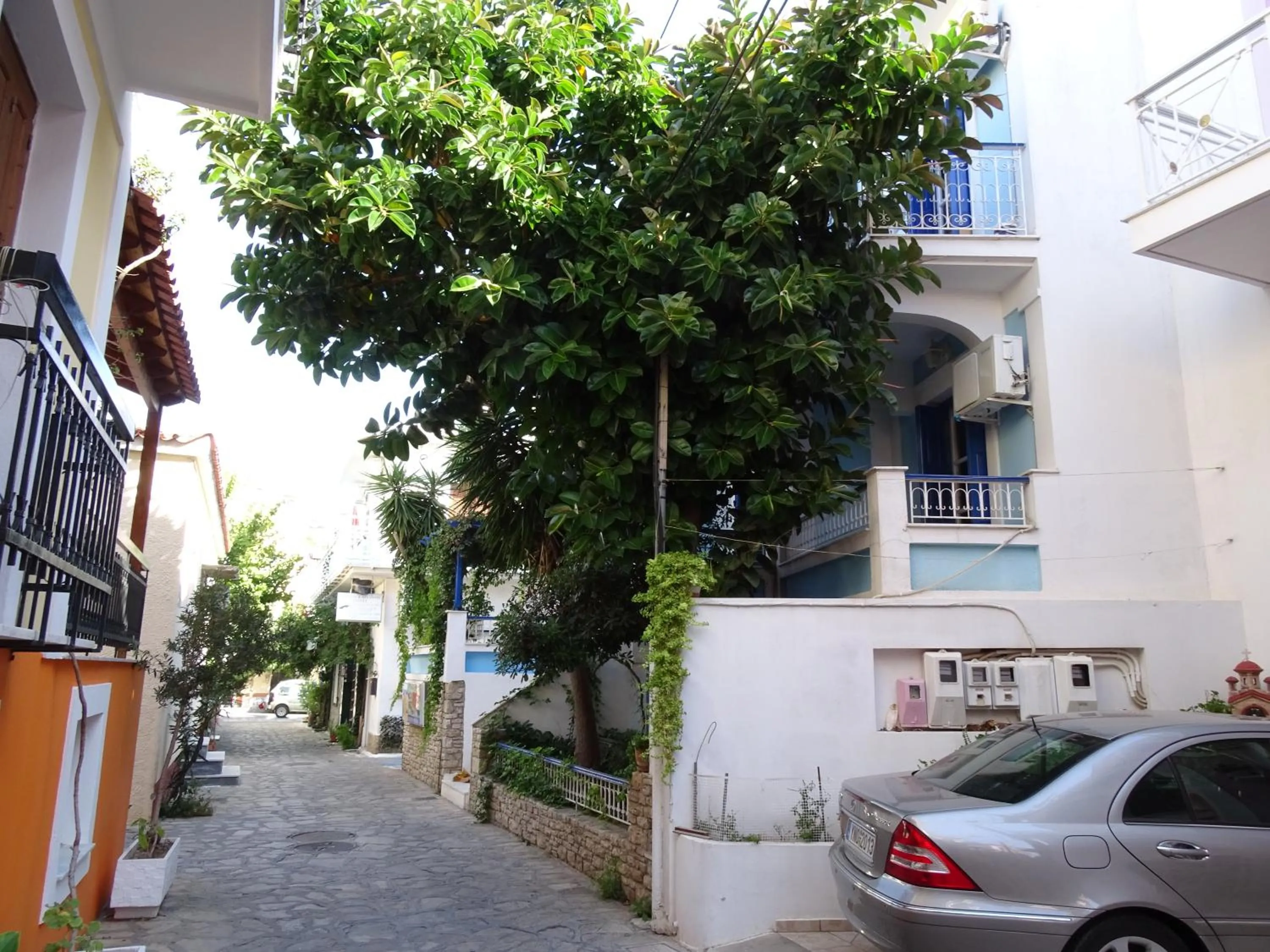 Neighbourhood in Hotel Mariona