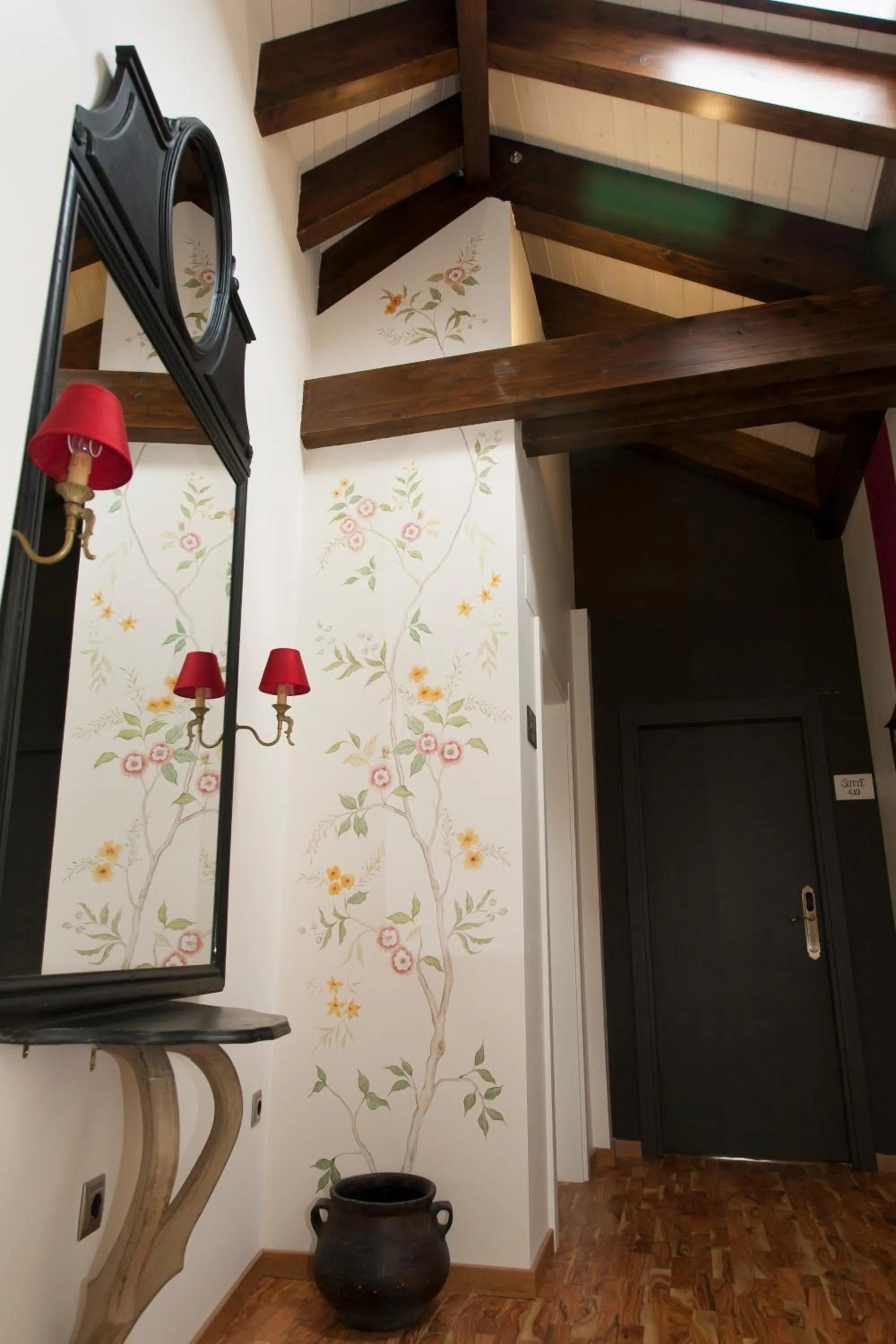 Decorative detail in Hotel Villa de Torla