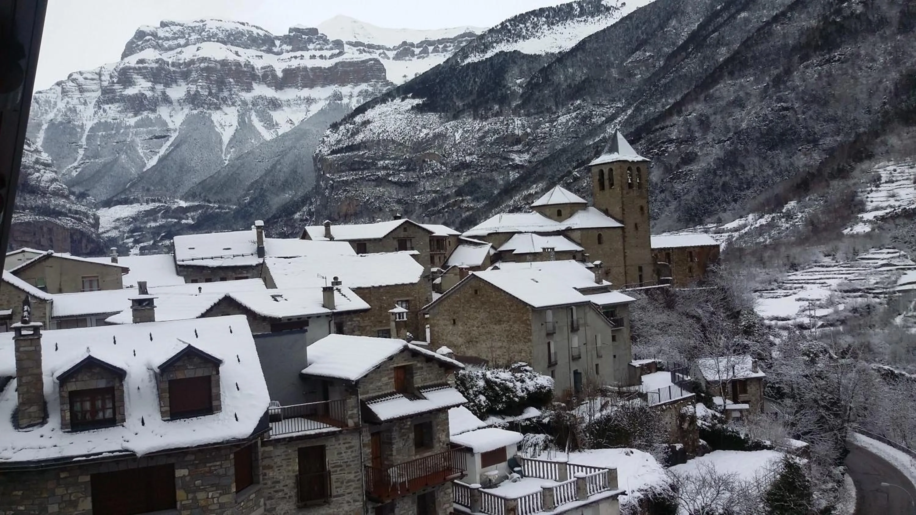 Neighbourhood in Hotel Villa de Torla