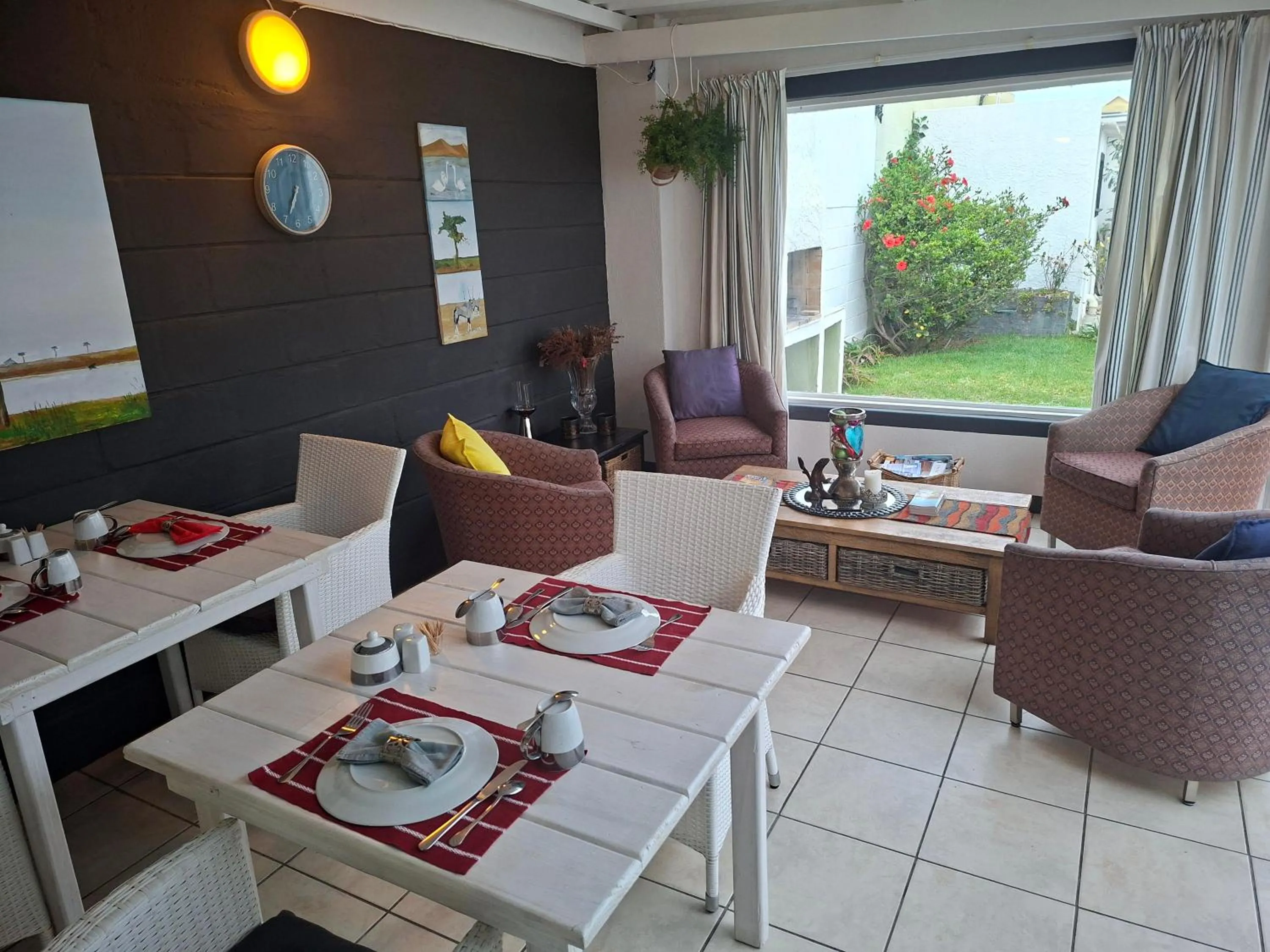 Pebble Stone House Bed & Breakfast