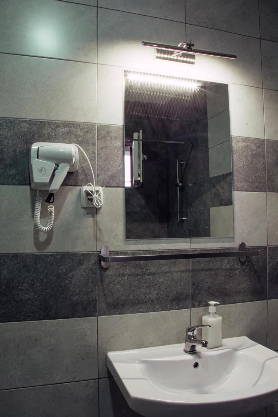 Bathroom in Skopje Downtown Hostel