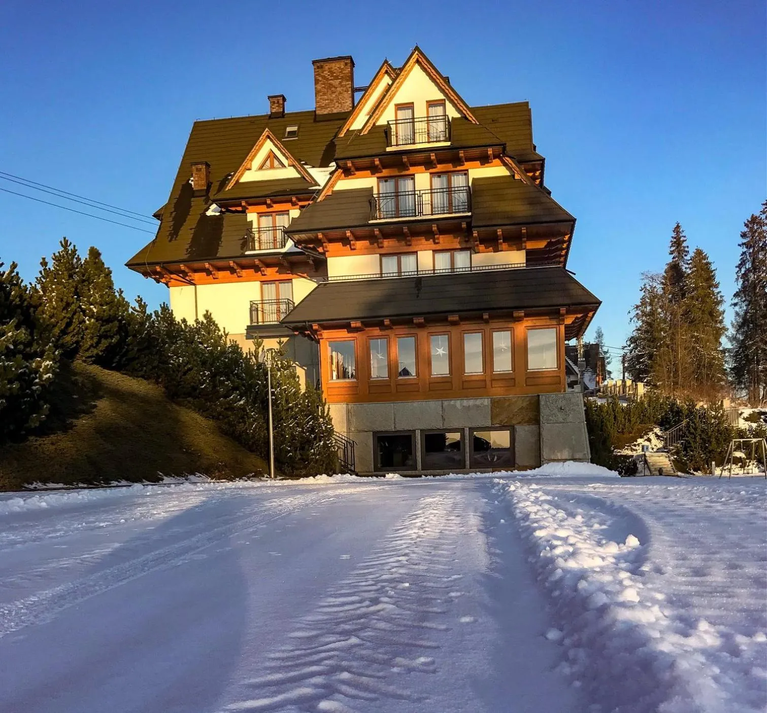 Property building in Hotel Zbójnicówka