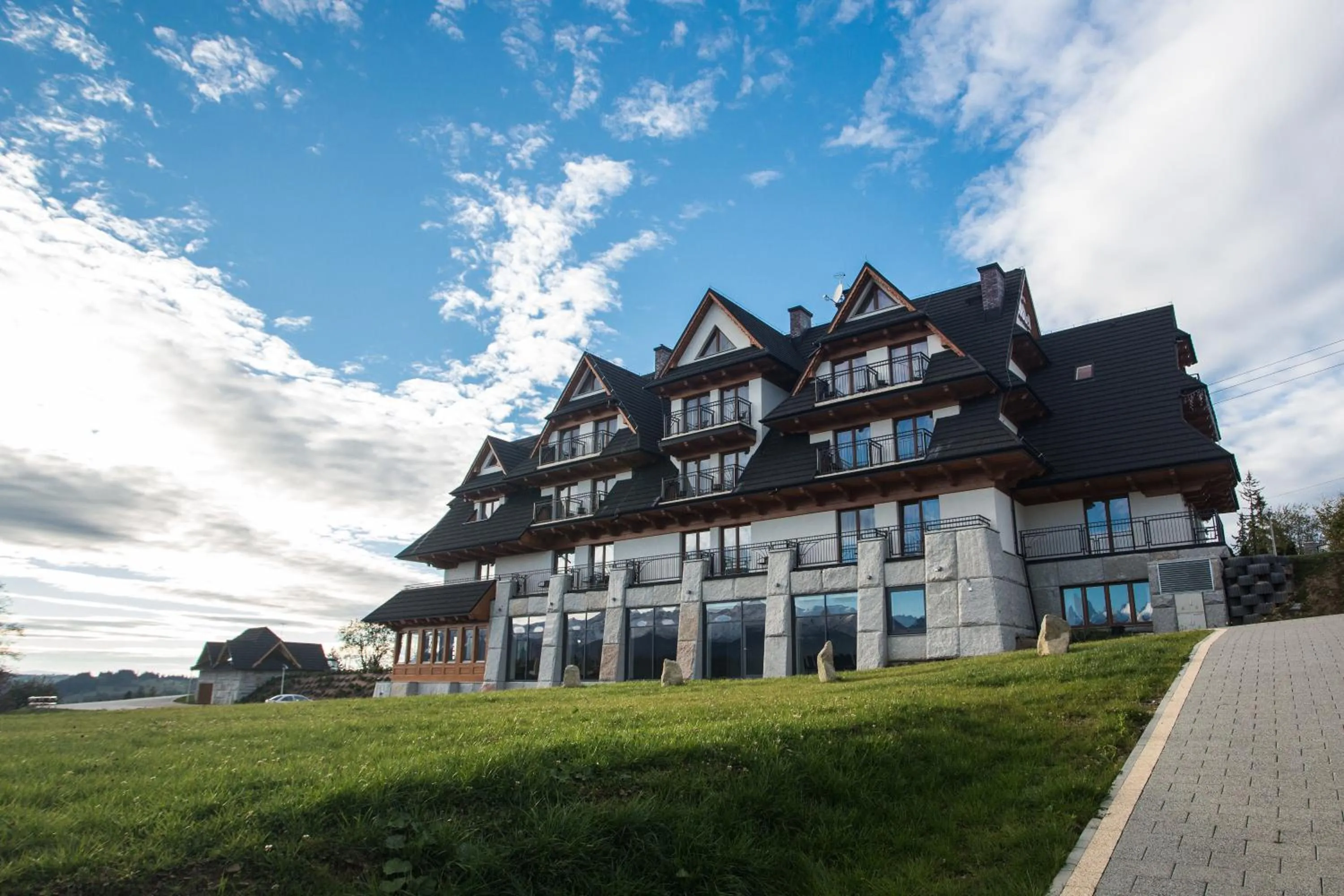 Property building in Hotel Zbójnicówka