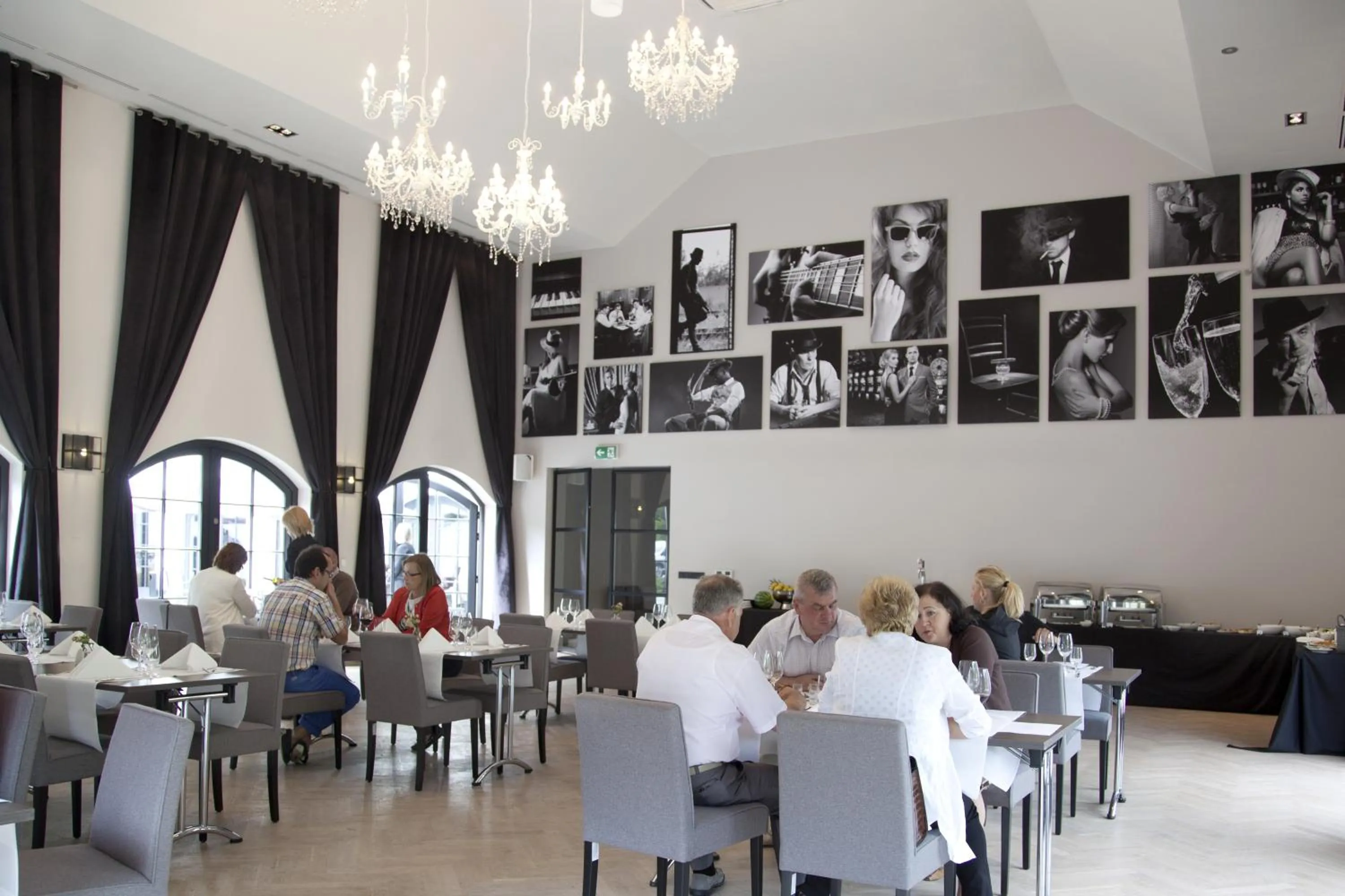 Restaurant/places to eat in Hotel Pałac Jugowice