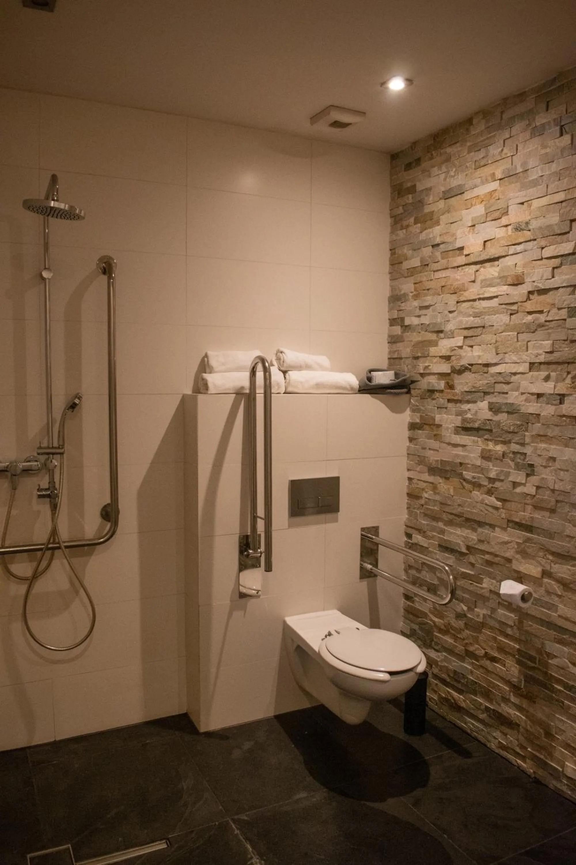 Bathroom in Hotel Pałac Jugowice