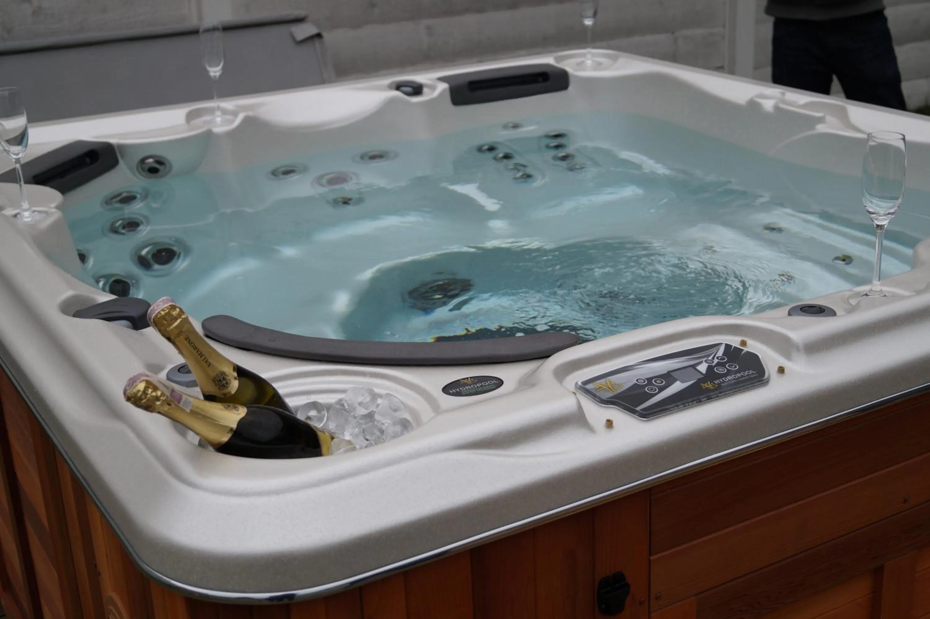 Hot Tub in Hotel Pałac Jugowice