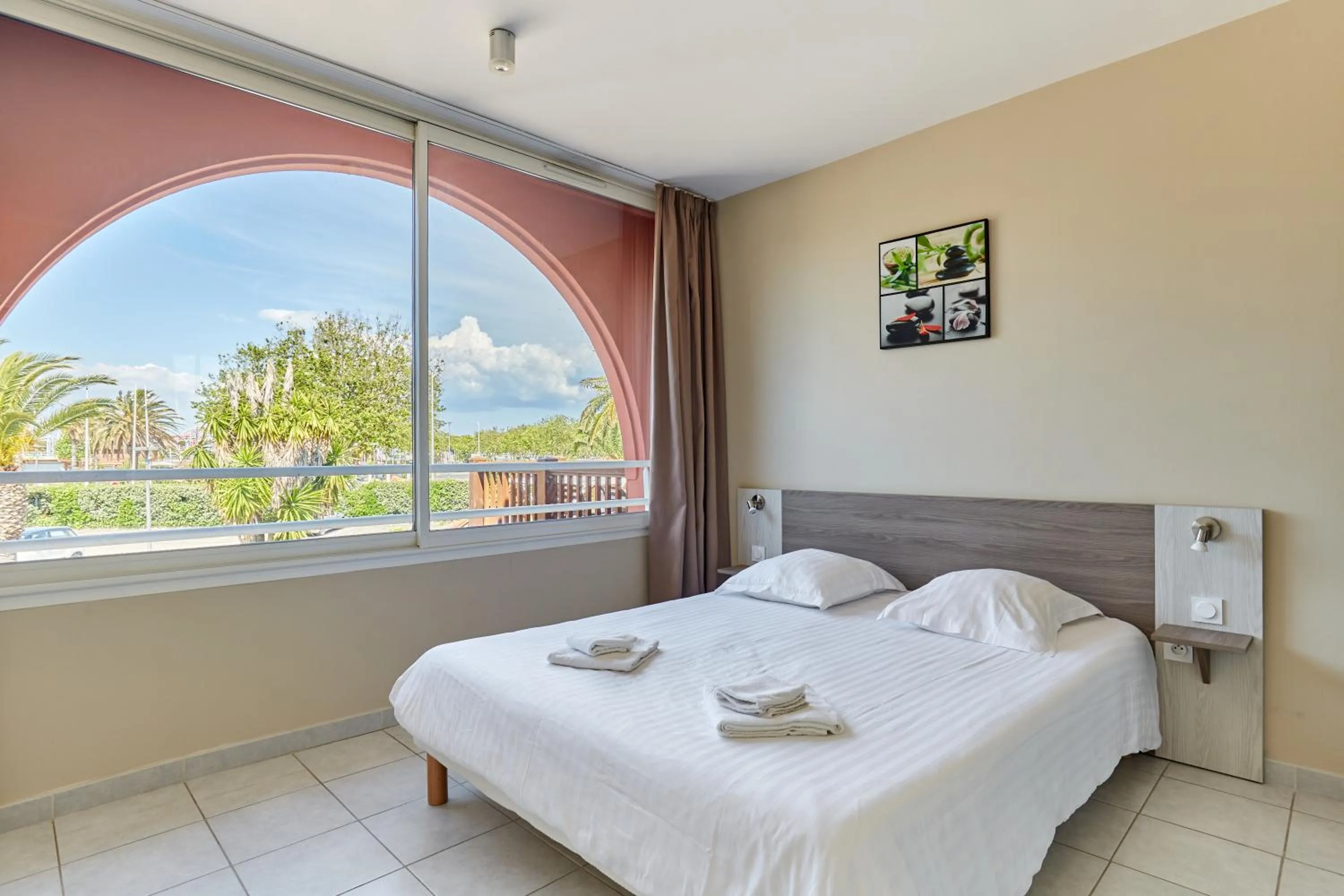 Bed in Résidence Odalys Du Golfe