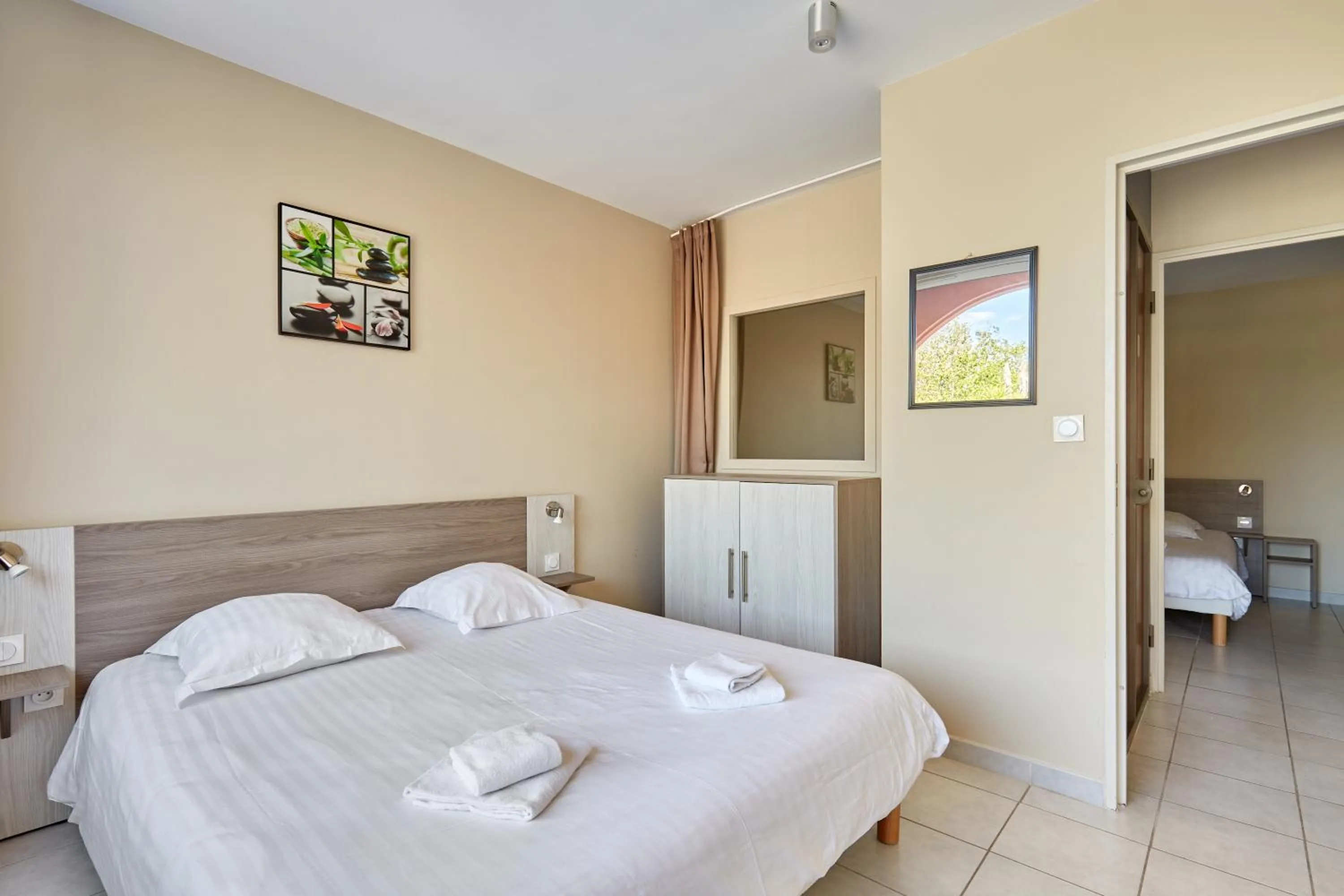 Bed in Résidence Odalys Du Golfe