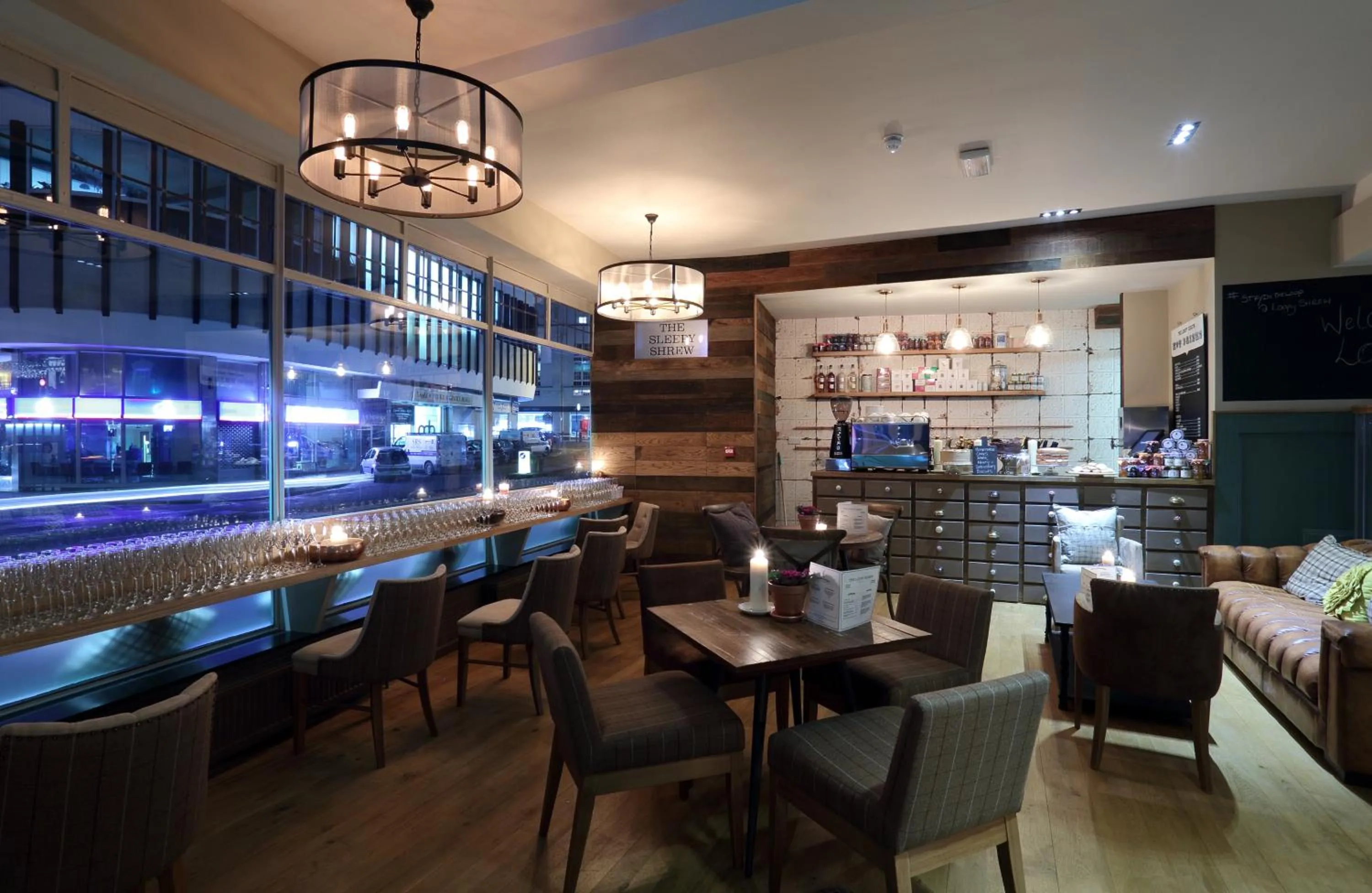 Lounge or bar in The Loopy Shrew