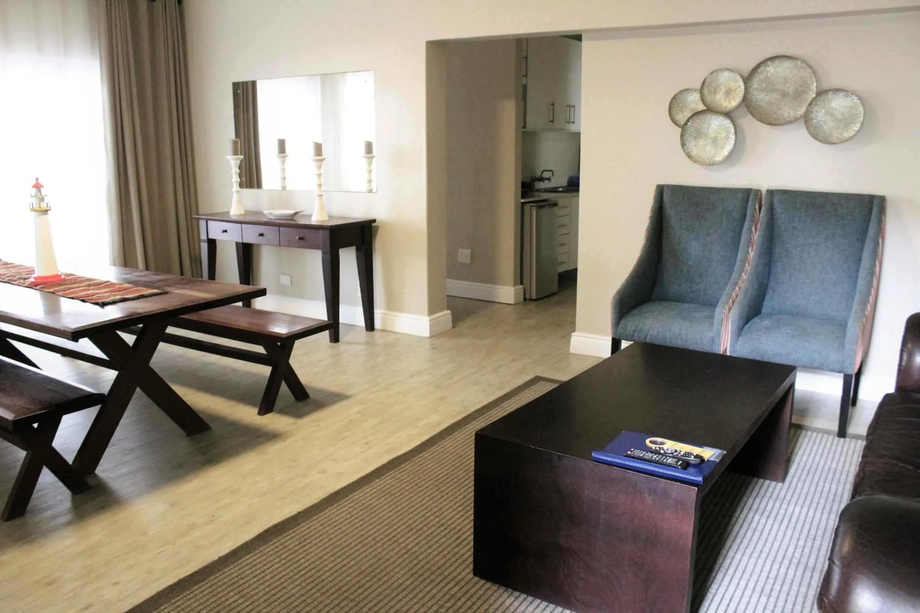 TV and multimedia in Atlantic Villa Boutique Guesthouse