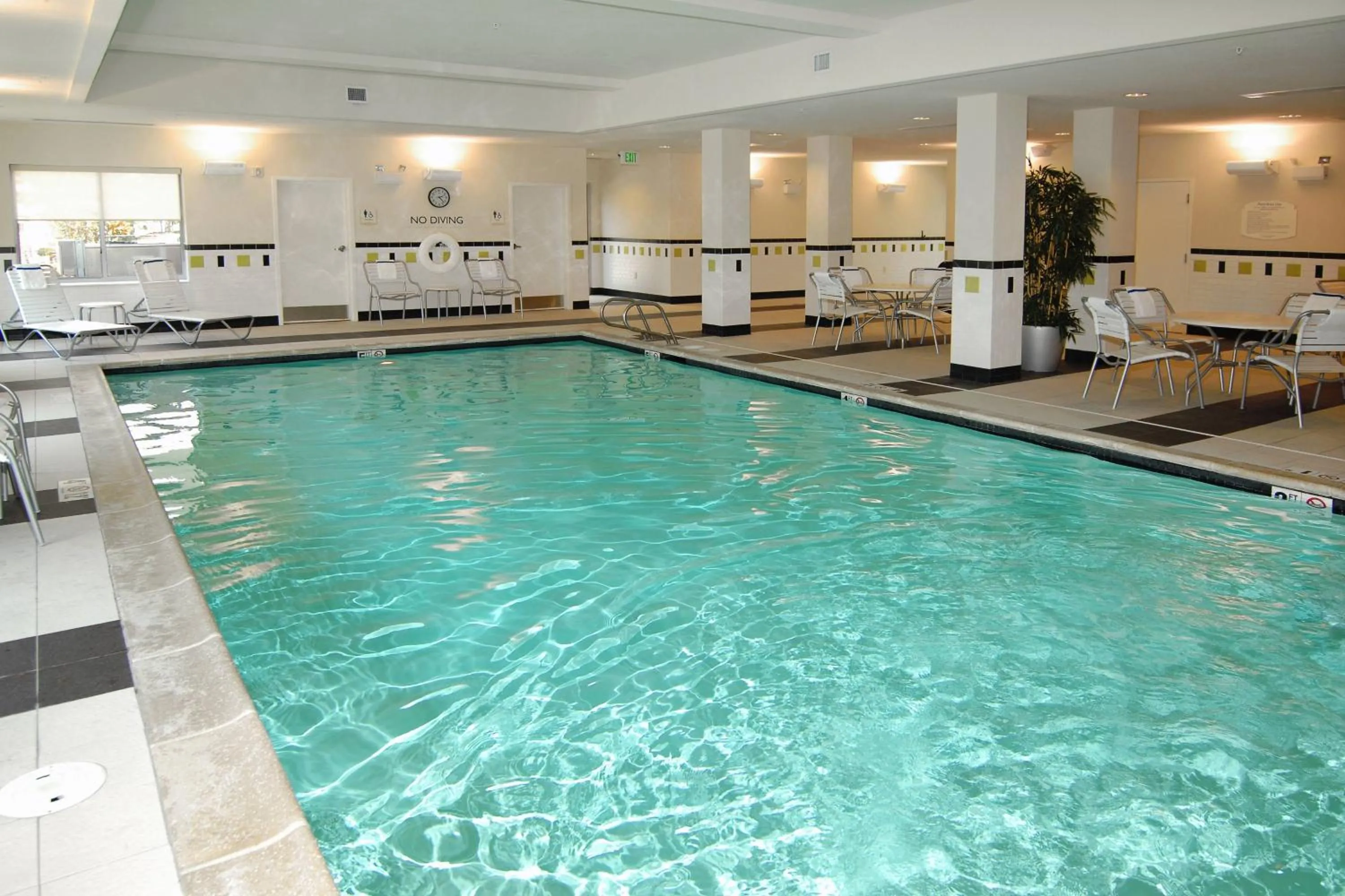 Swimming pool in Fairfield Inn & Suites by Marriott Wichita Downtown