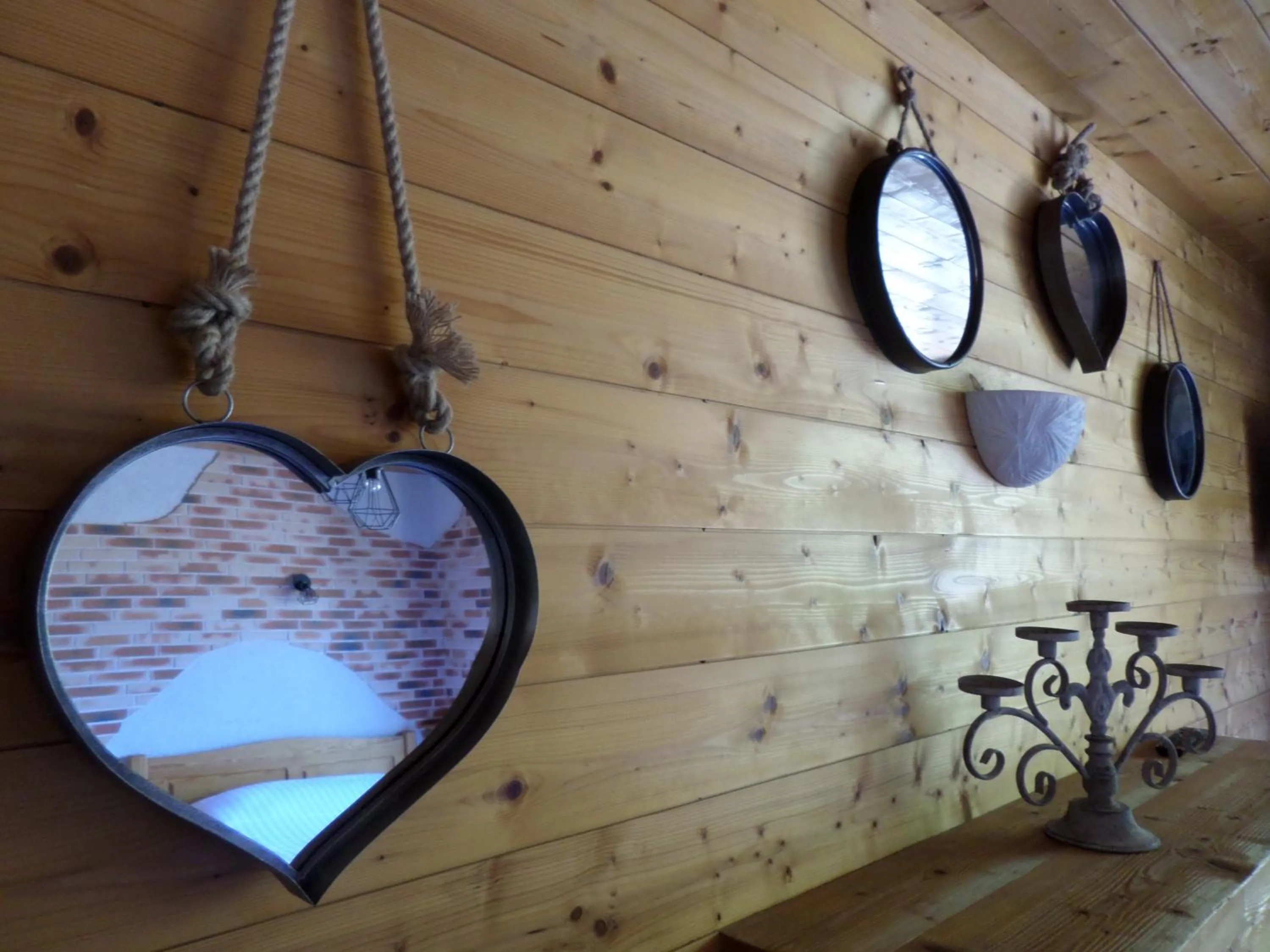 Photo of the whole room in Hôtel Du Midi