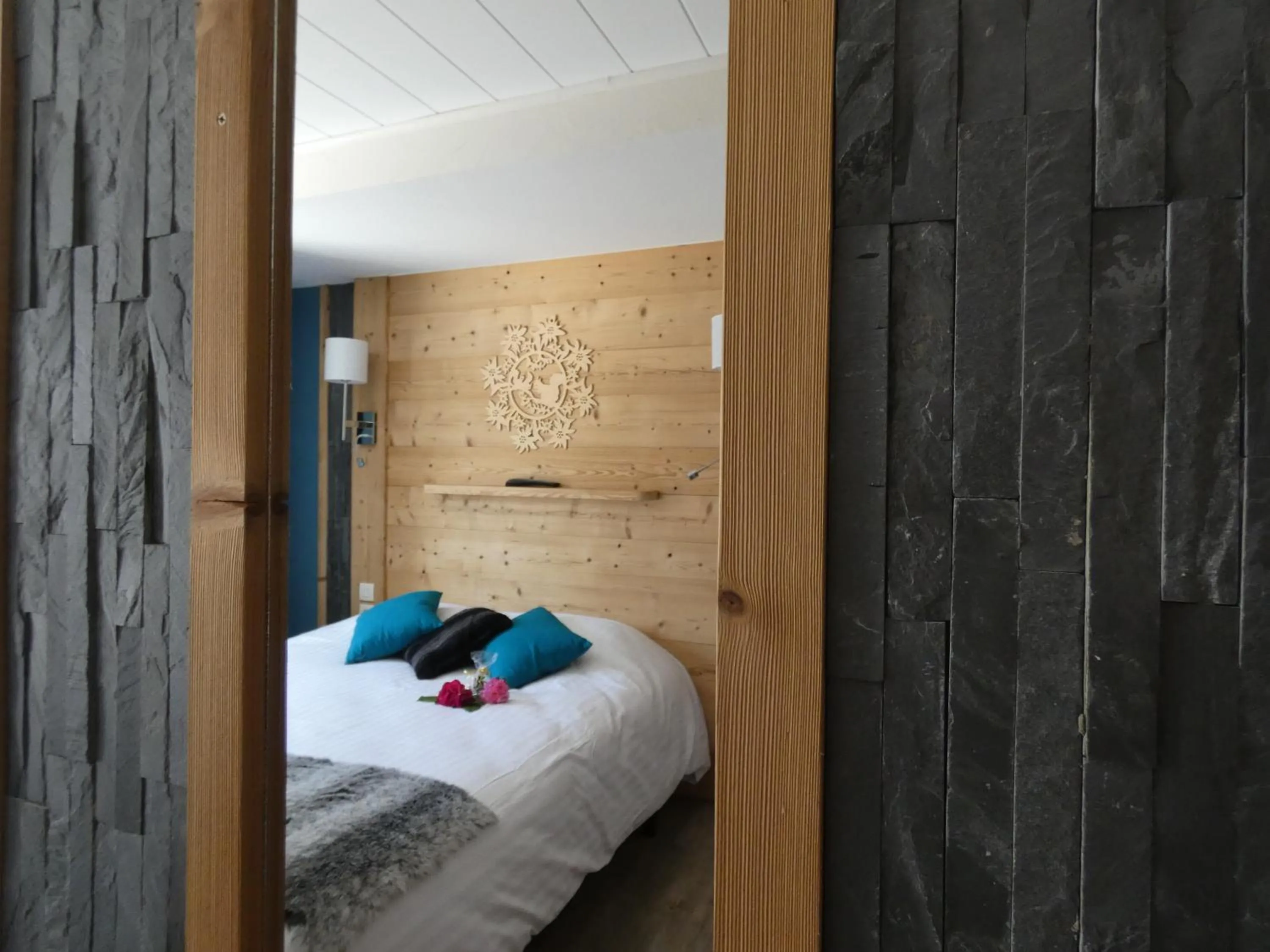 Bed in Hôtel Du Midi