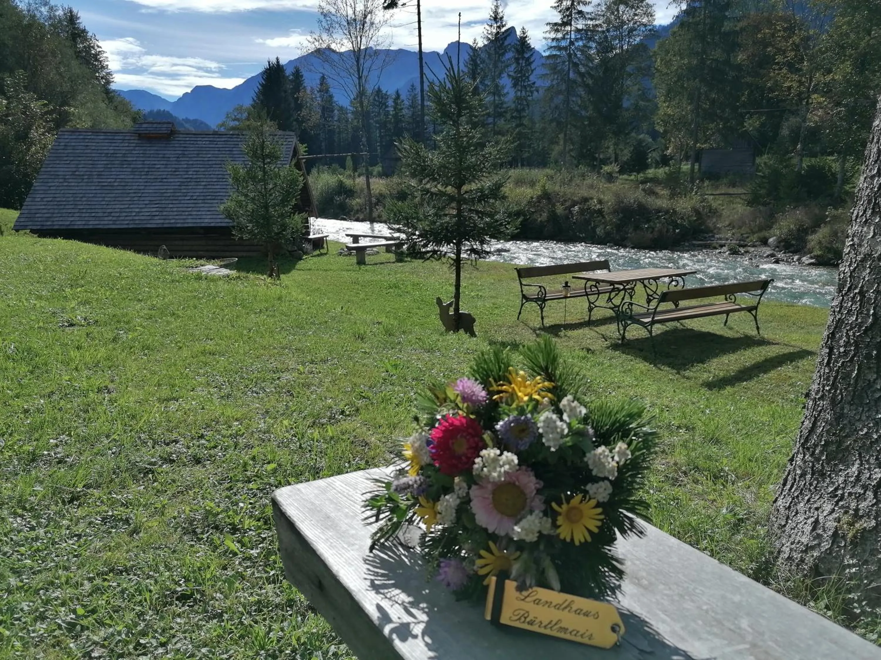 Garden in Hotel garni Landhaus Bürtlmair
