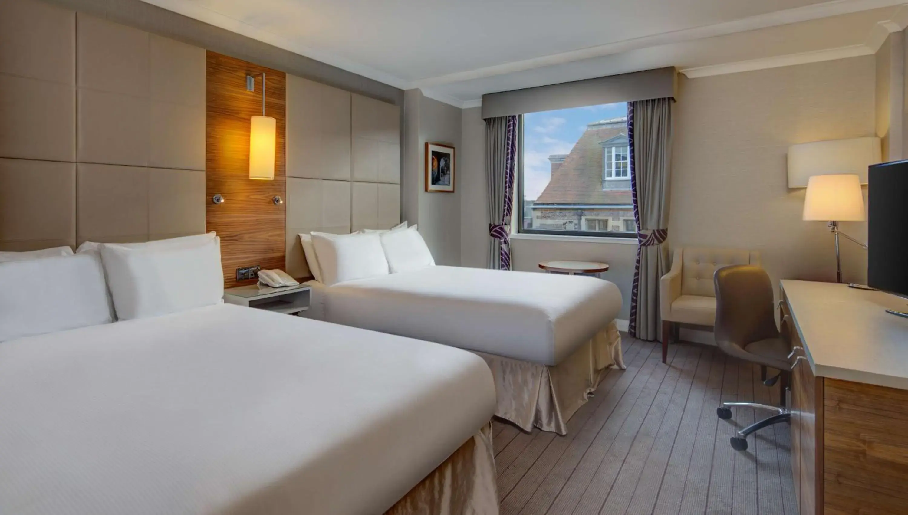 Executive Double Room with Two Double Beds in Hilton Cambridge City Centre Executive Double Room with Two Double Beds in Hilton Cambridge City Centre